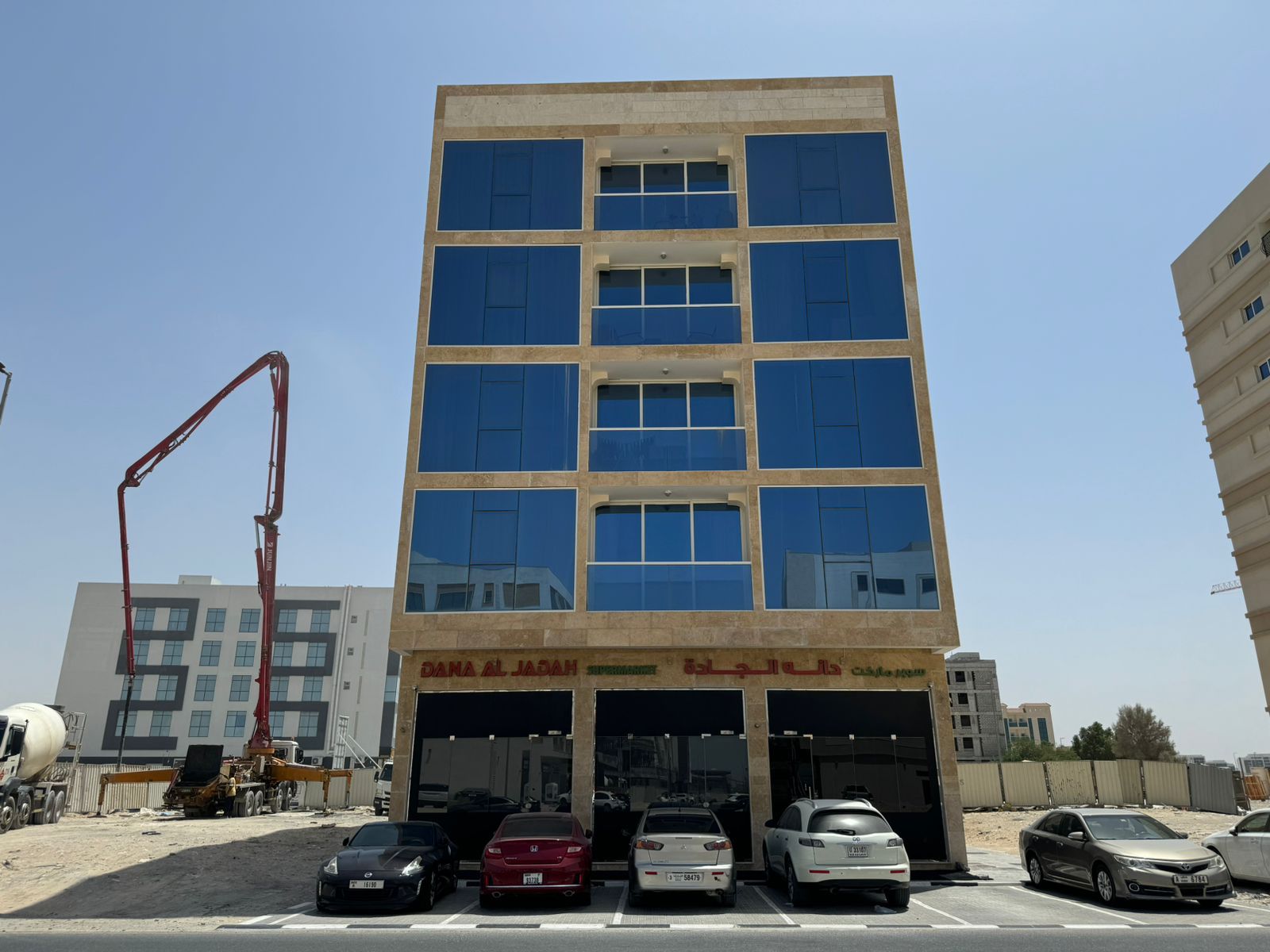 For sale building in al falah land area