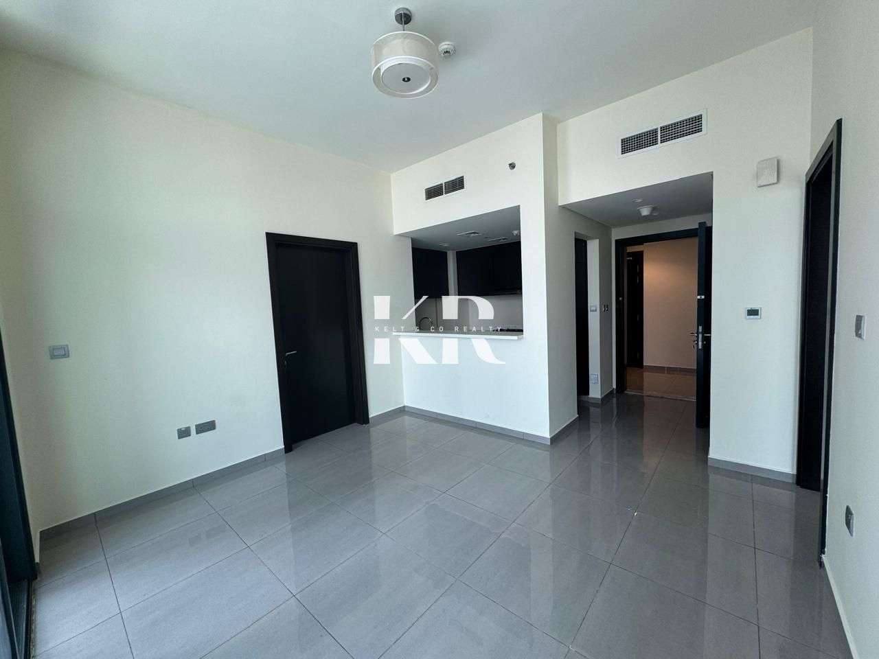 Near Metro | Mid Floor | Kitchen Equipped
