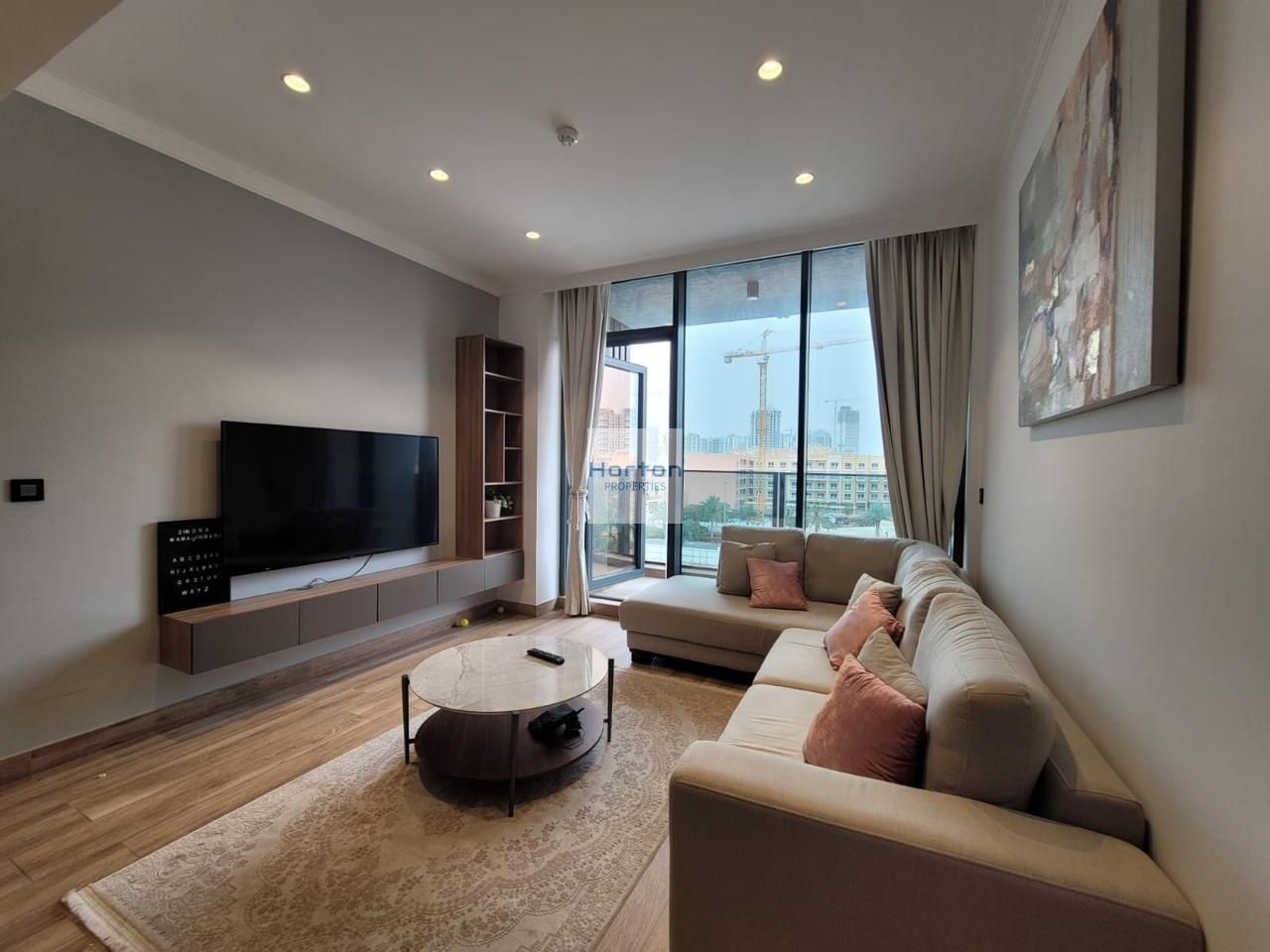 FURNISHED I HIGH FLOOR I READY TO MOVE IN