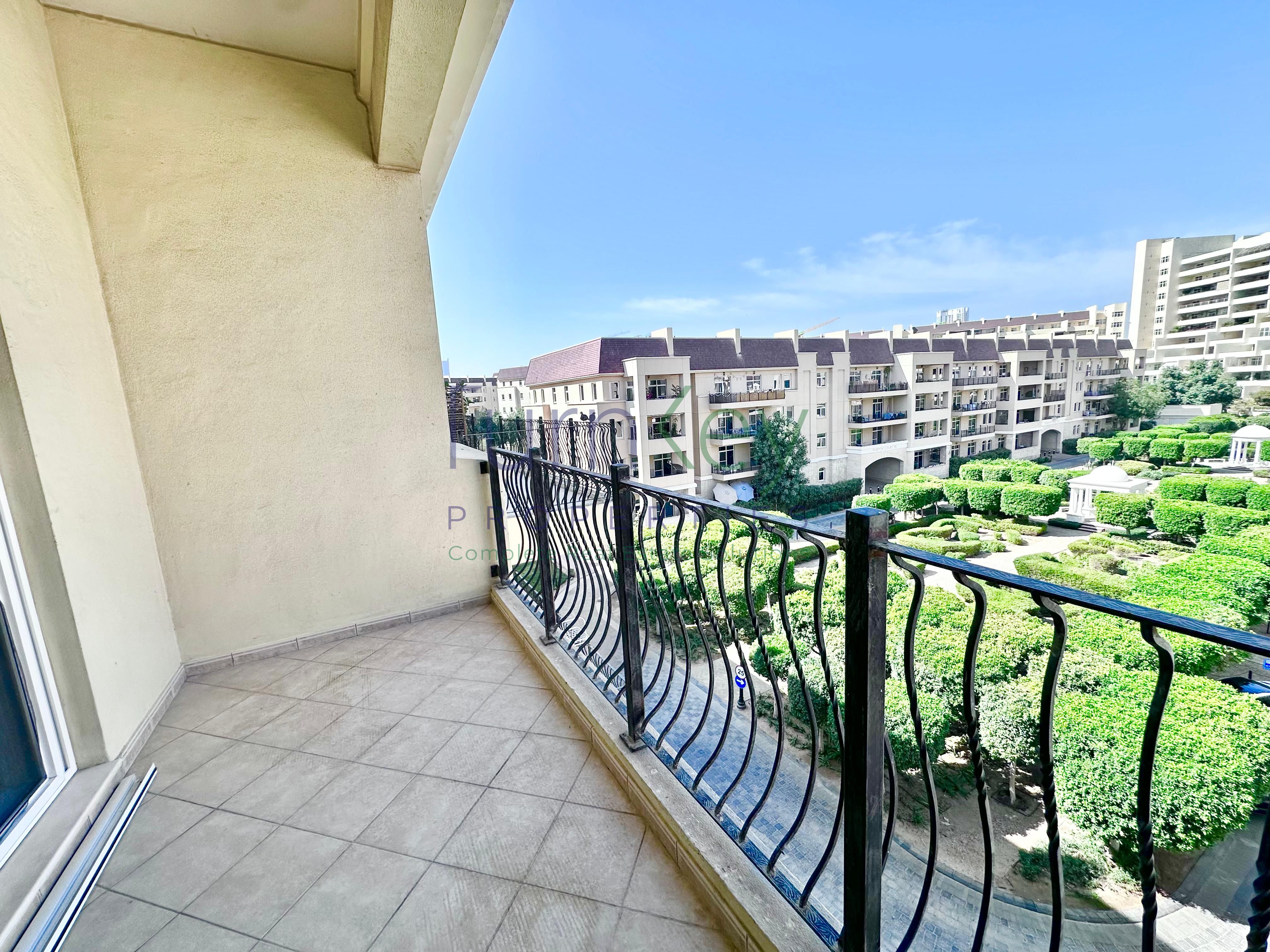 Spacious layout | Garden View | ready to move