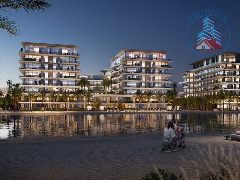 Beachfront | Luxury | Smart Home | Spacious| No Commission | Freehold