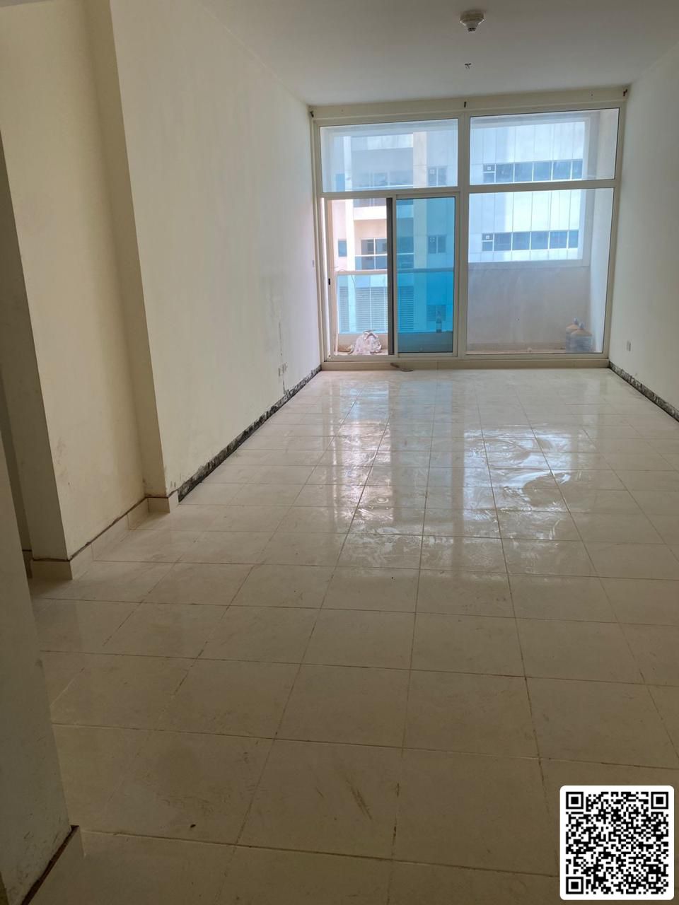 Two bedrooms and a living room – Ajman One Towers, ready to move in, vacant, immediate occupancy, fully renovated, open view with parking,
