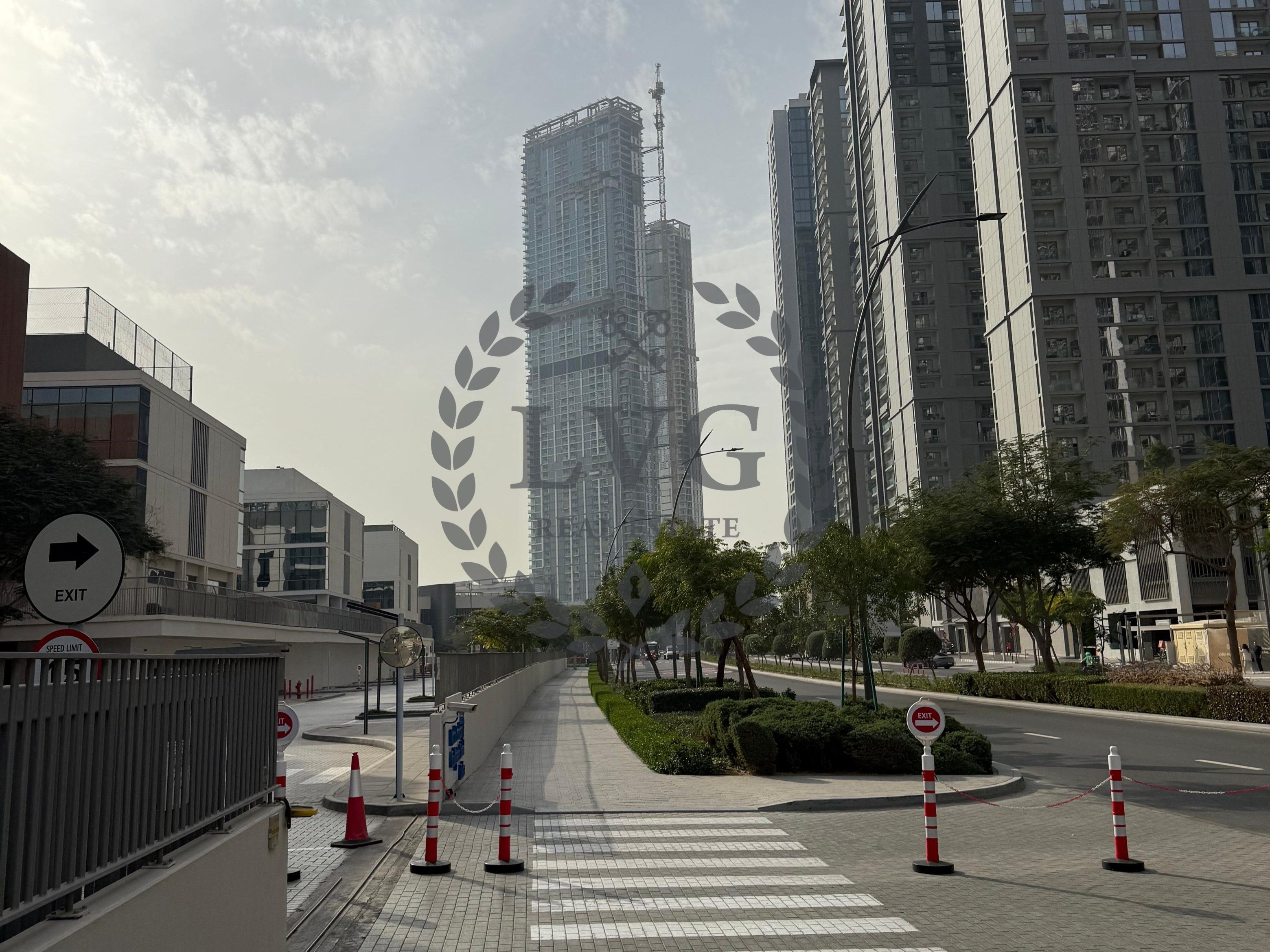 Spacious | High Floor | Maid + Study | Easy Access