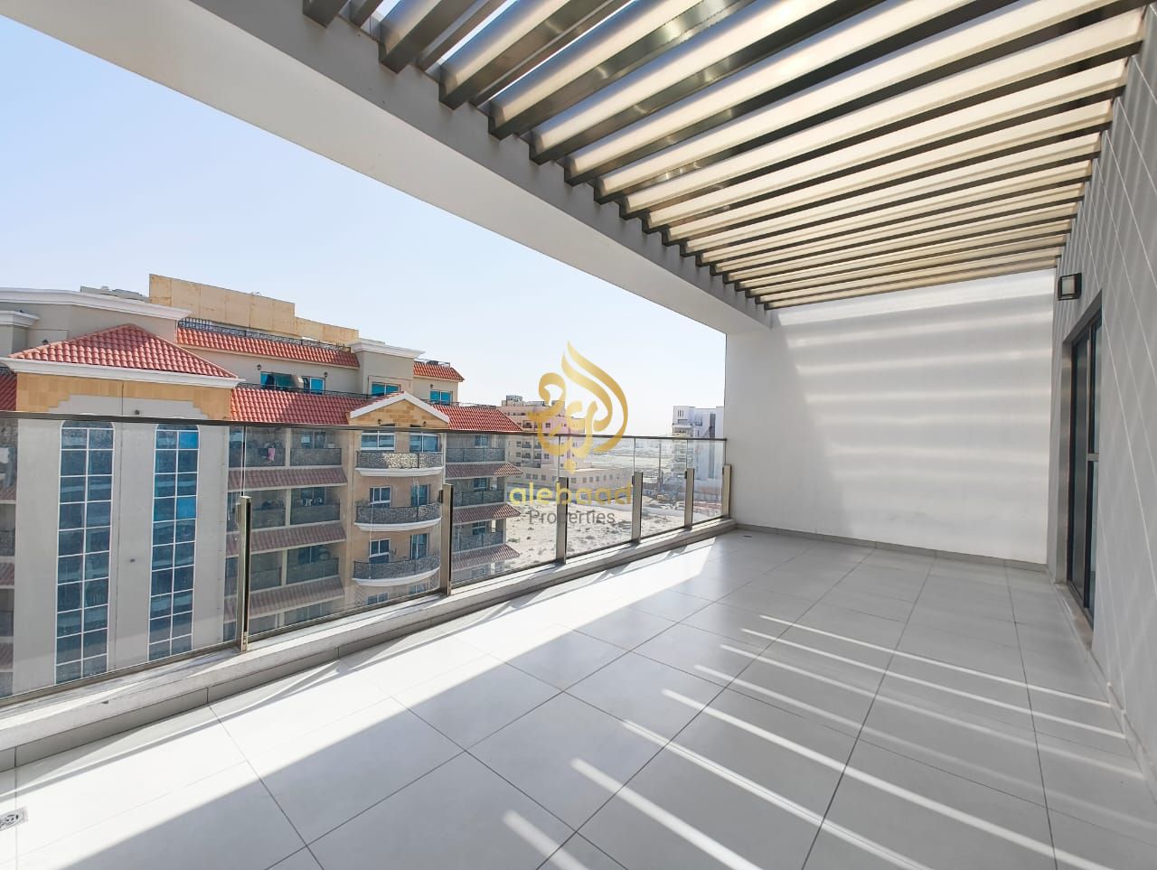 Book now Luxury Apartment With big terrace