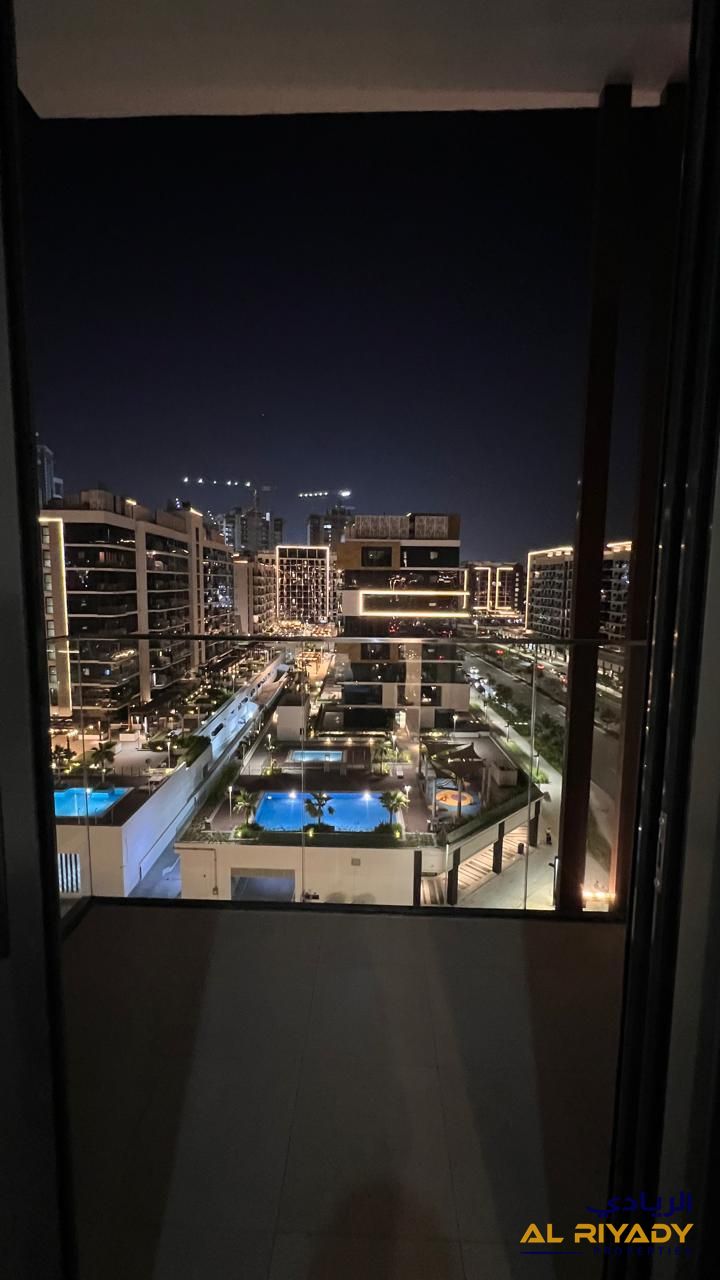 Modern flat | Balcony | parking | vacant I 4 Chques