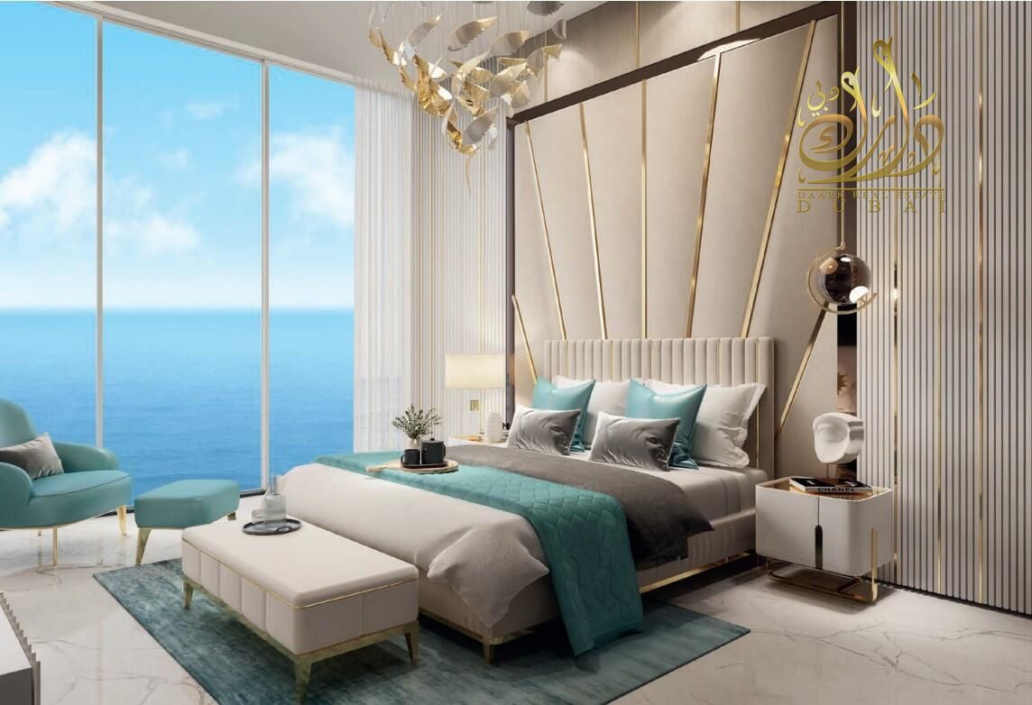 waterfront living with a high-yield investment