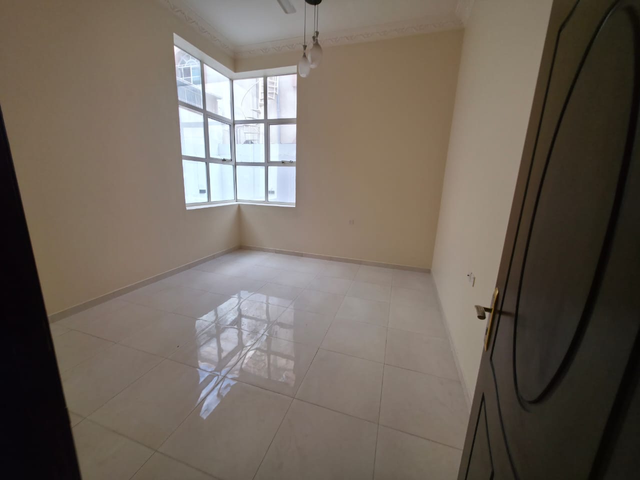 Townhouse Villa for Rent in Al Muwaihat – Spacious and Practical Finishes Suitable for Families