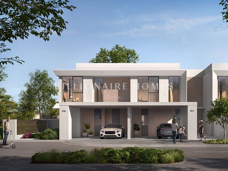 Spacious Villa | On Park | Prime Location