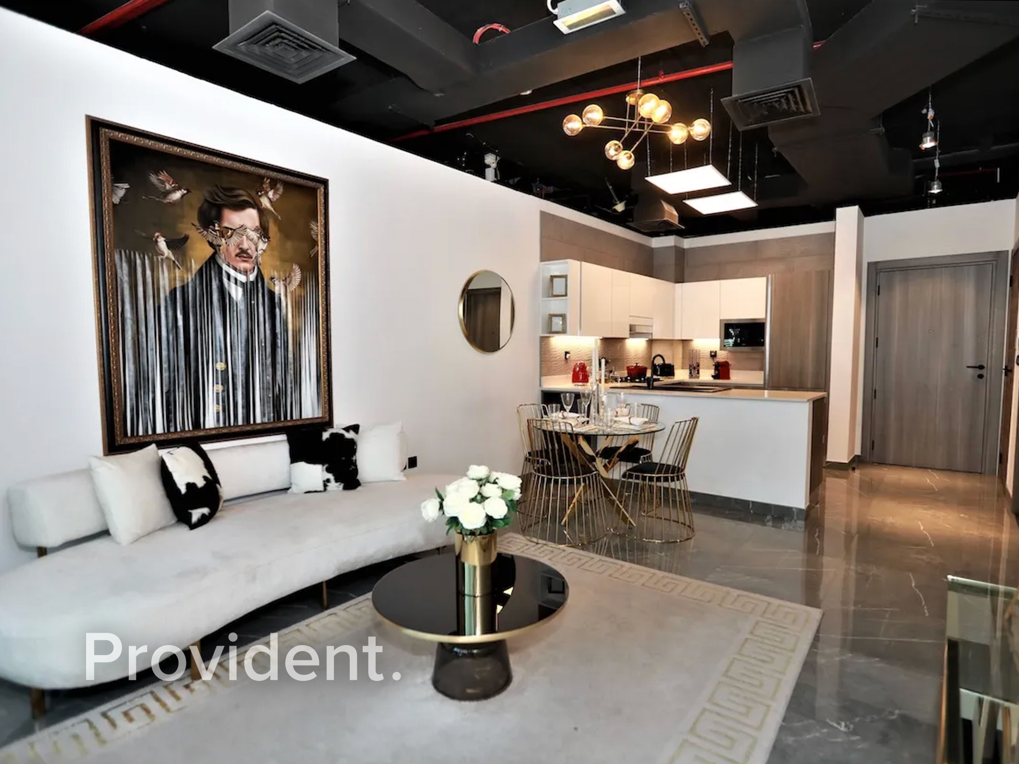 Move in Soon | Next to Park / Market | Easy Chqs