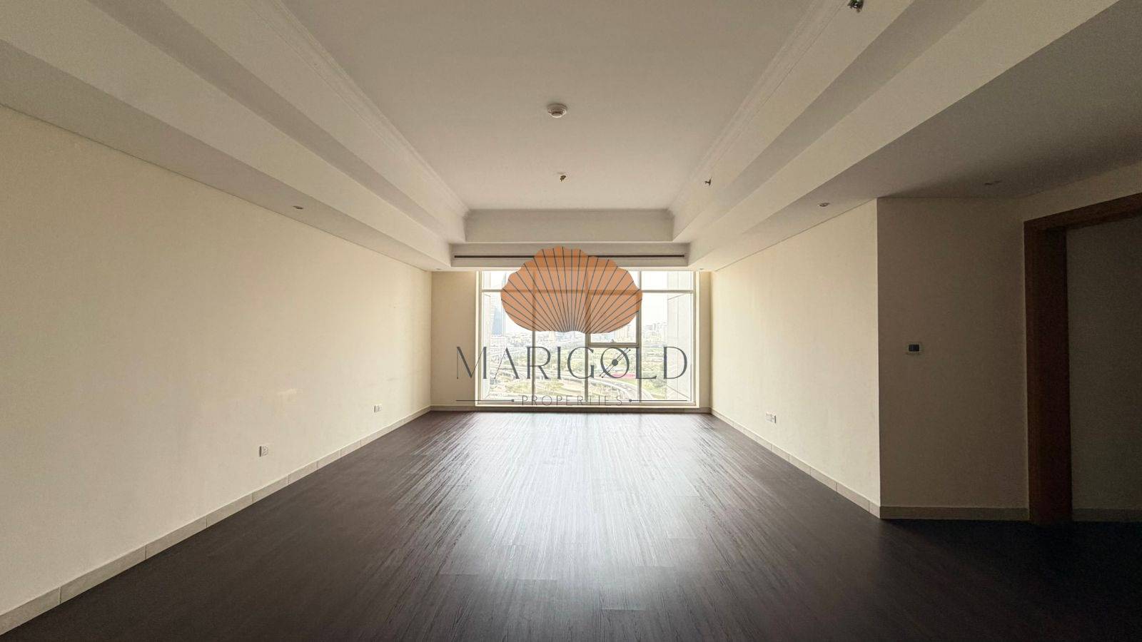 AVAILABLE NOW | SPACIOUS | OPEN VIEWS