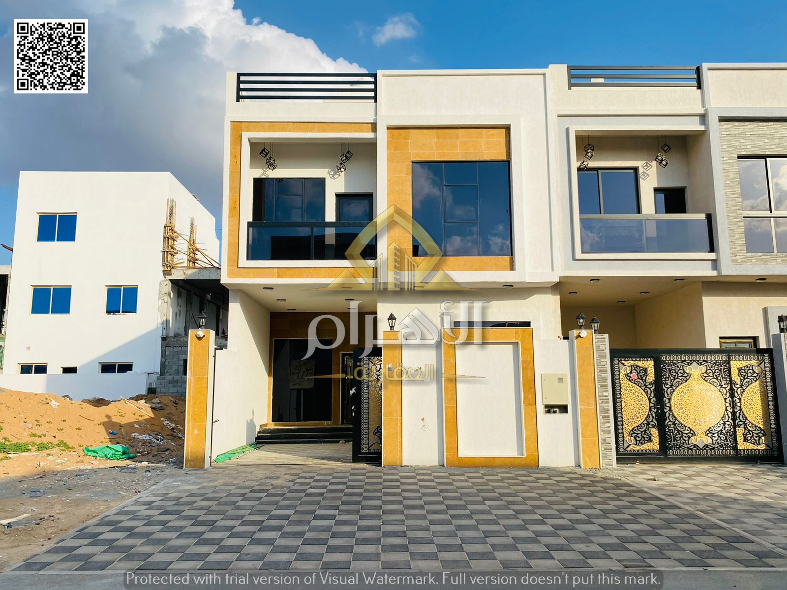 For sale: Townhouse villa with super deluxe finishing and exquisite decor, with the possibility of bank financing for 25 years, and close to Sheikh Mo