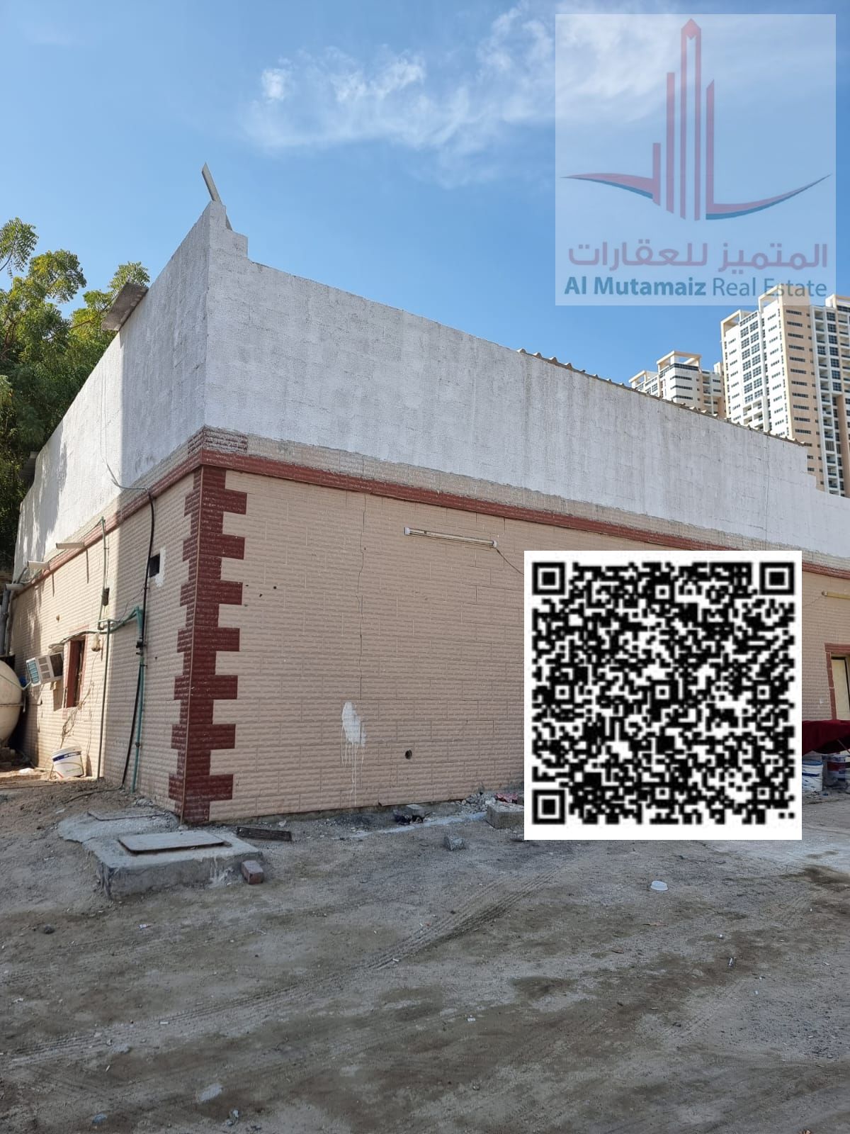 For sale: Residential and commercial building in Ajman, in a prime location in Al Bustan area.
