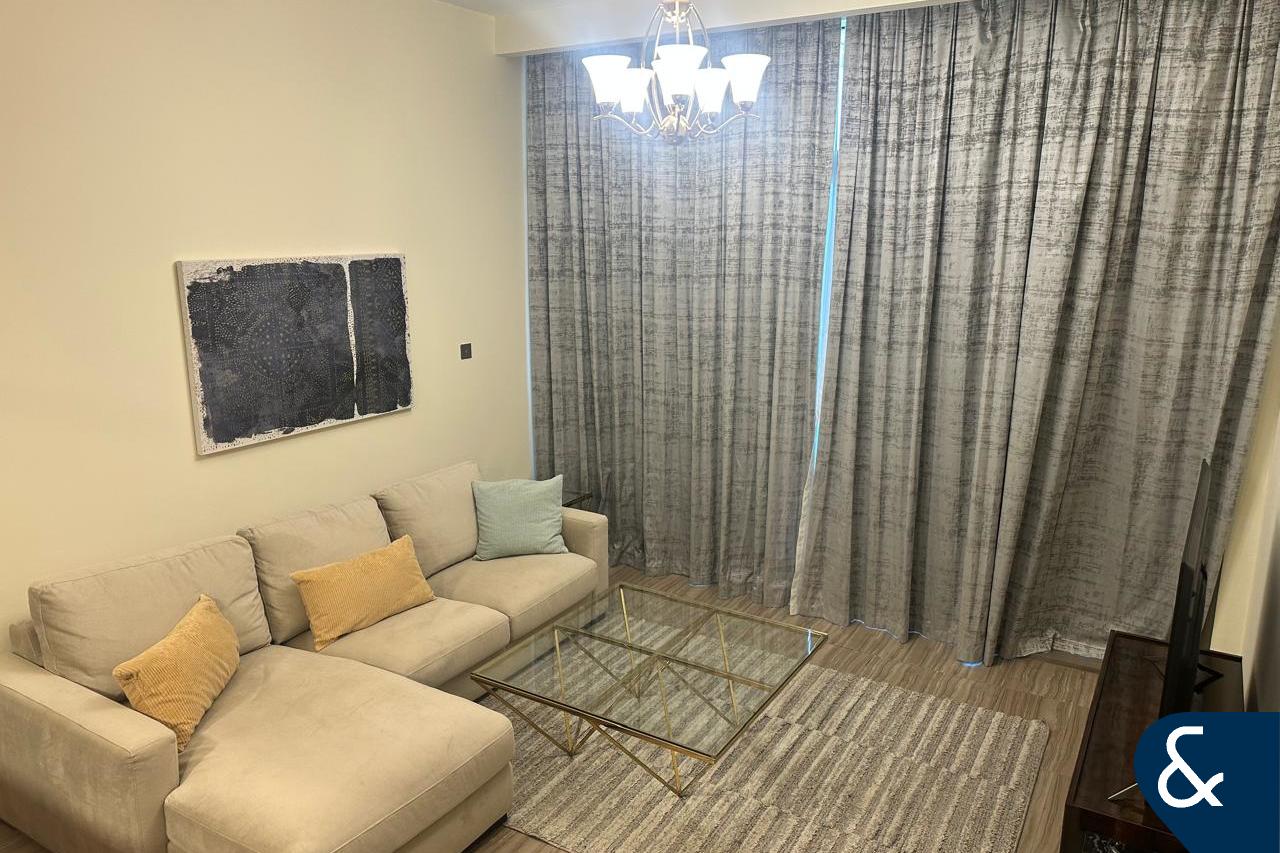 One Bedroom | High Floor | Furnished