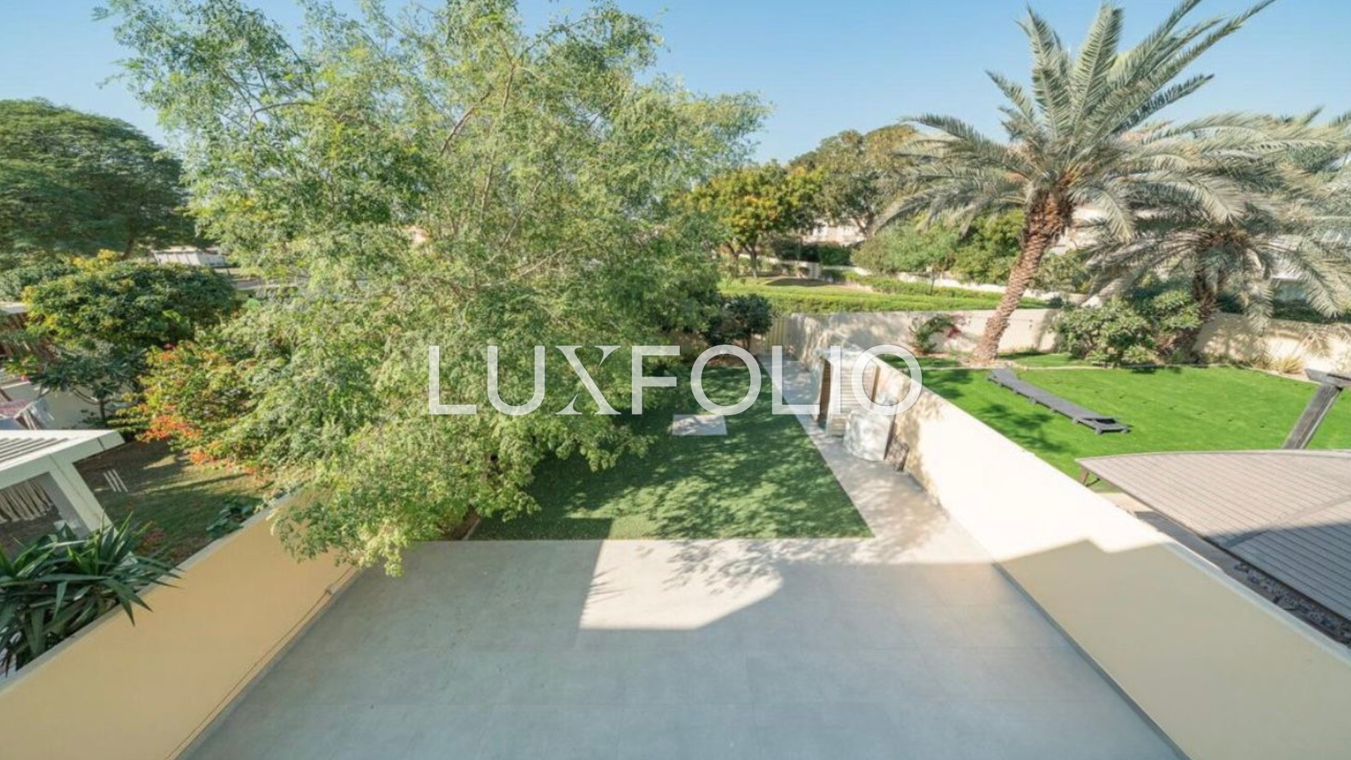 Backing Pool and Park | Fully Upgraded | Tranquil