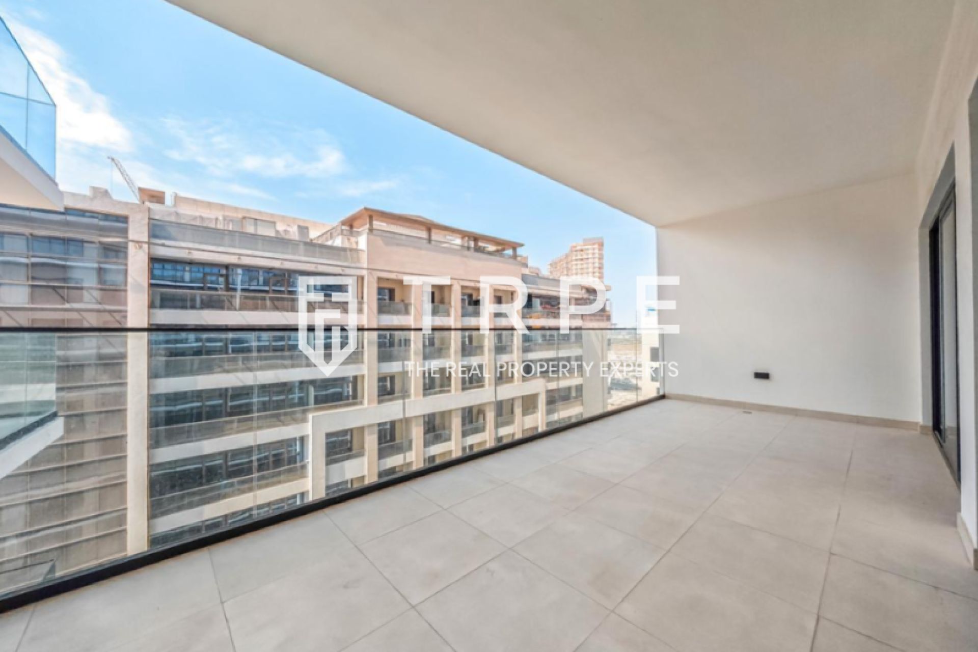 Fully Furnished l Vacant Soon l Big Layout