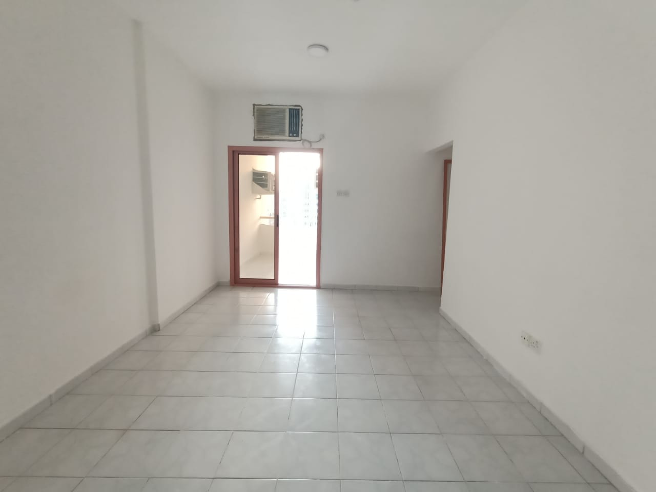 Hot Offer | Spacious 2Bhk With Huge Balcony | In Just 28k