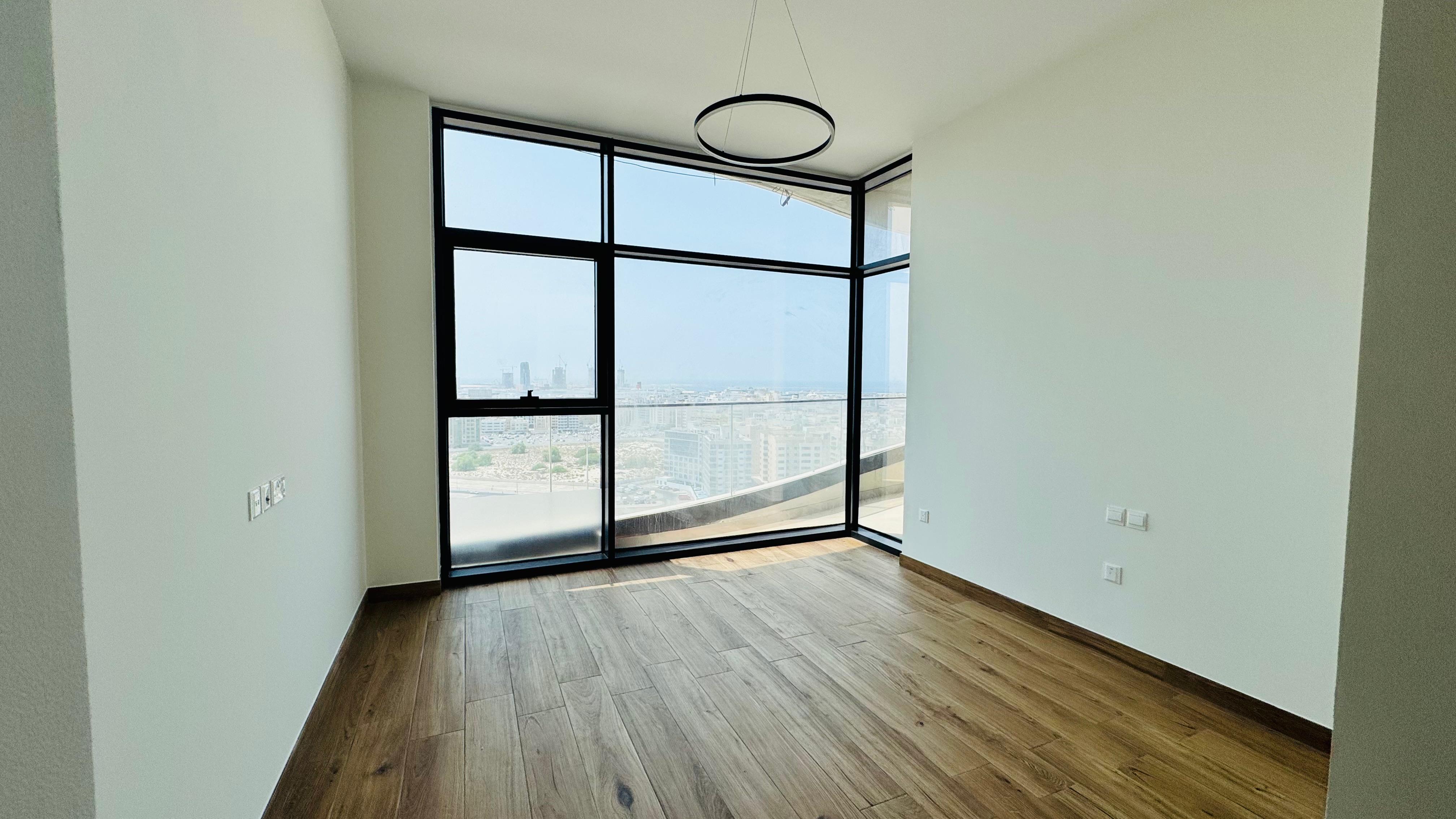 Luxurious New 1Bhk with Fitted Kitchen Appliances & All Facilities Only 95k in 4Payments **