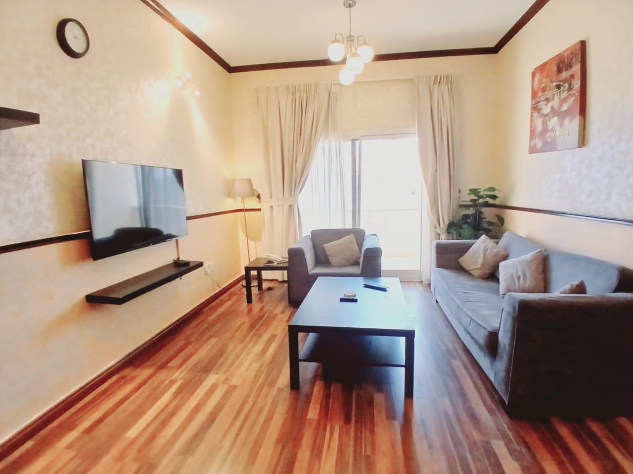LUXURIOUS FULLY FURNISHED 2BHK CLOSE TO NMC HOSPITAL WITH ALL AMENITIES