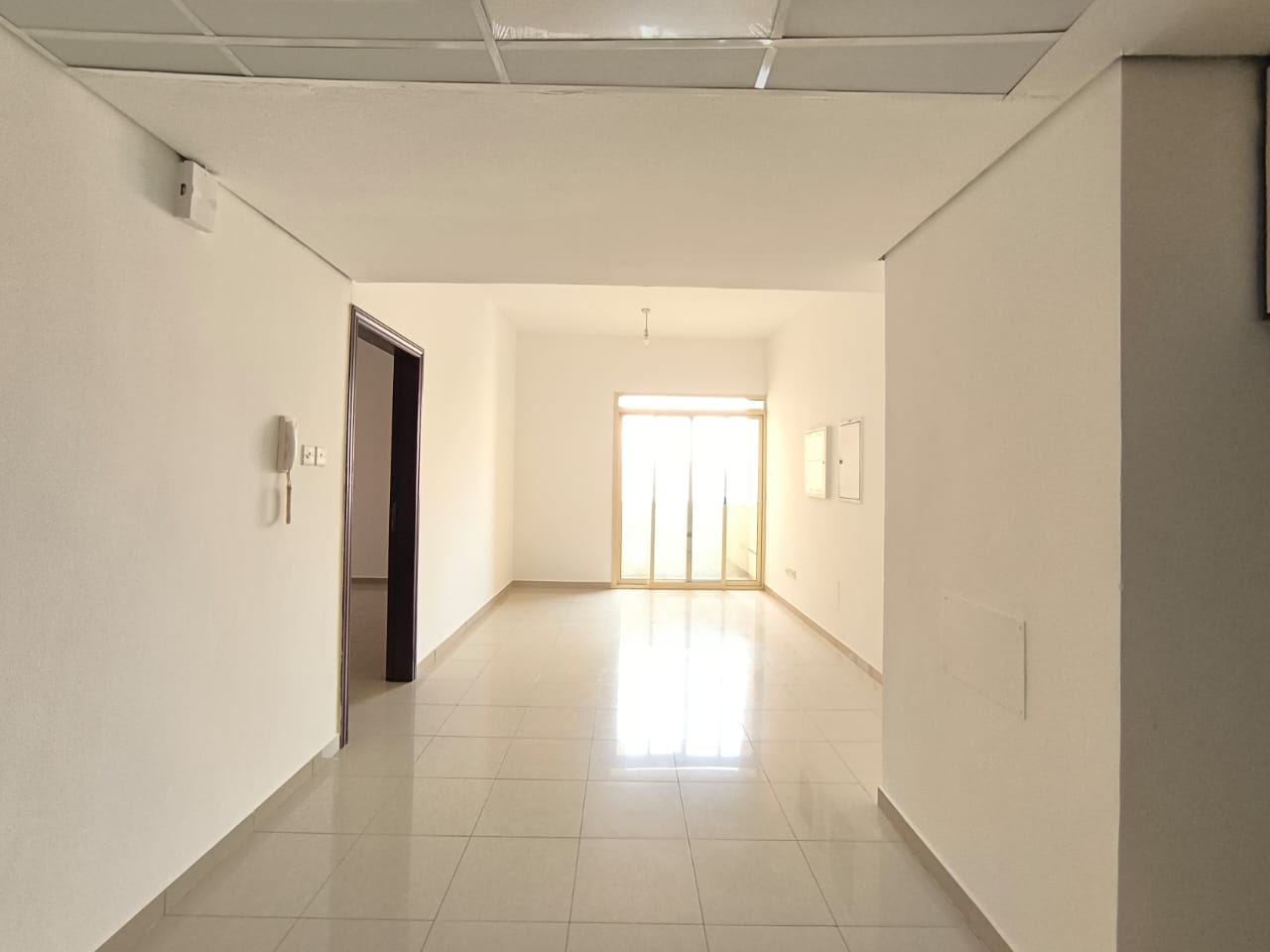 LUXURIOUS 1BHK CLOSE TO NMC HOSPITAL WITH ALL AMENITIES
