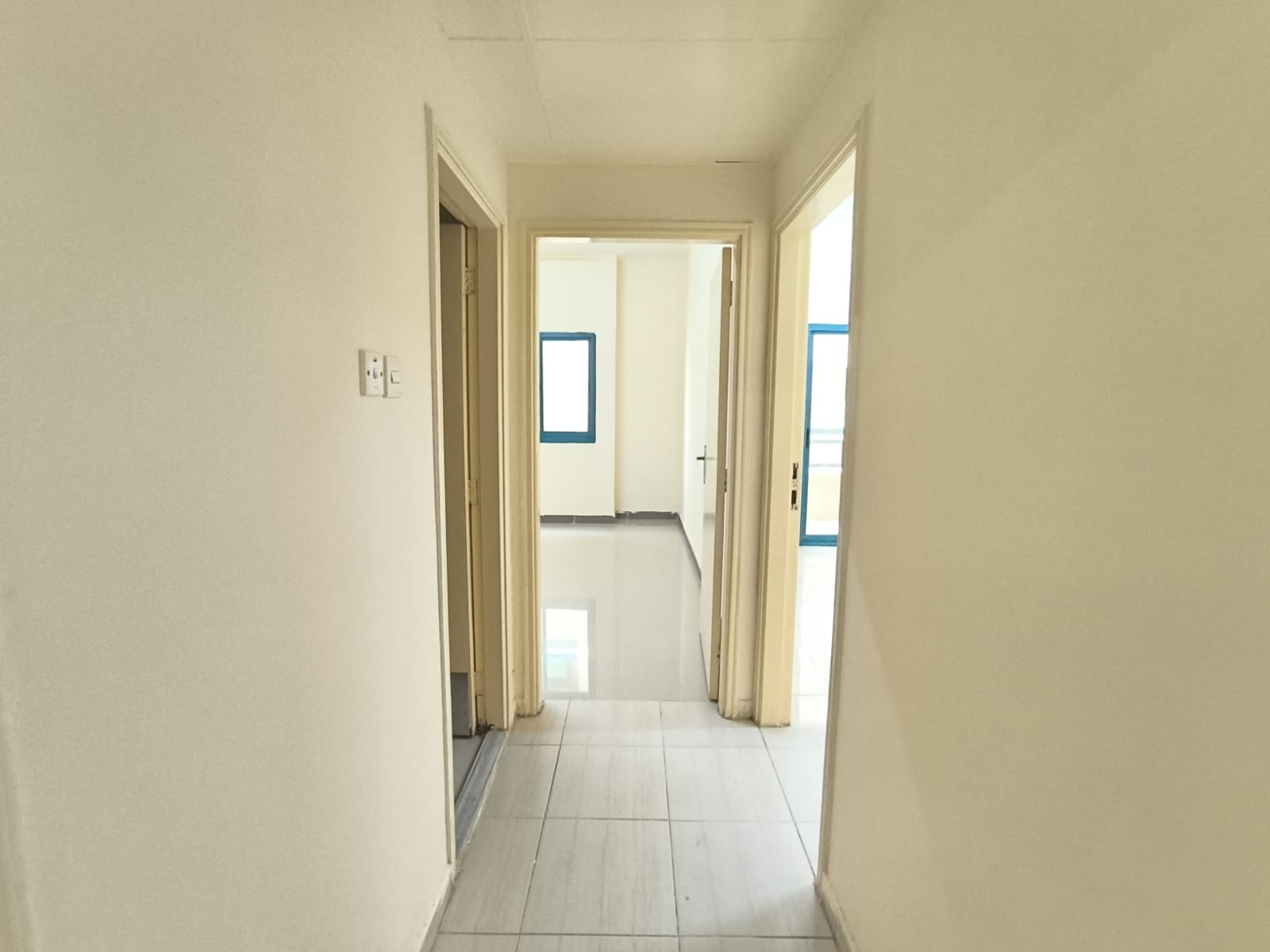 Special offer,,, 1 Month Free,,, Big 2BHk,,,, Central Ac With Balcony