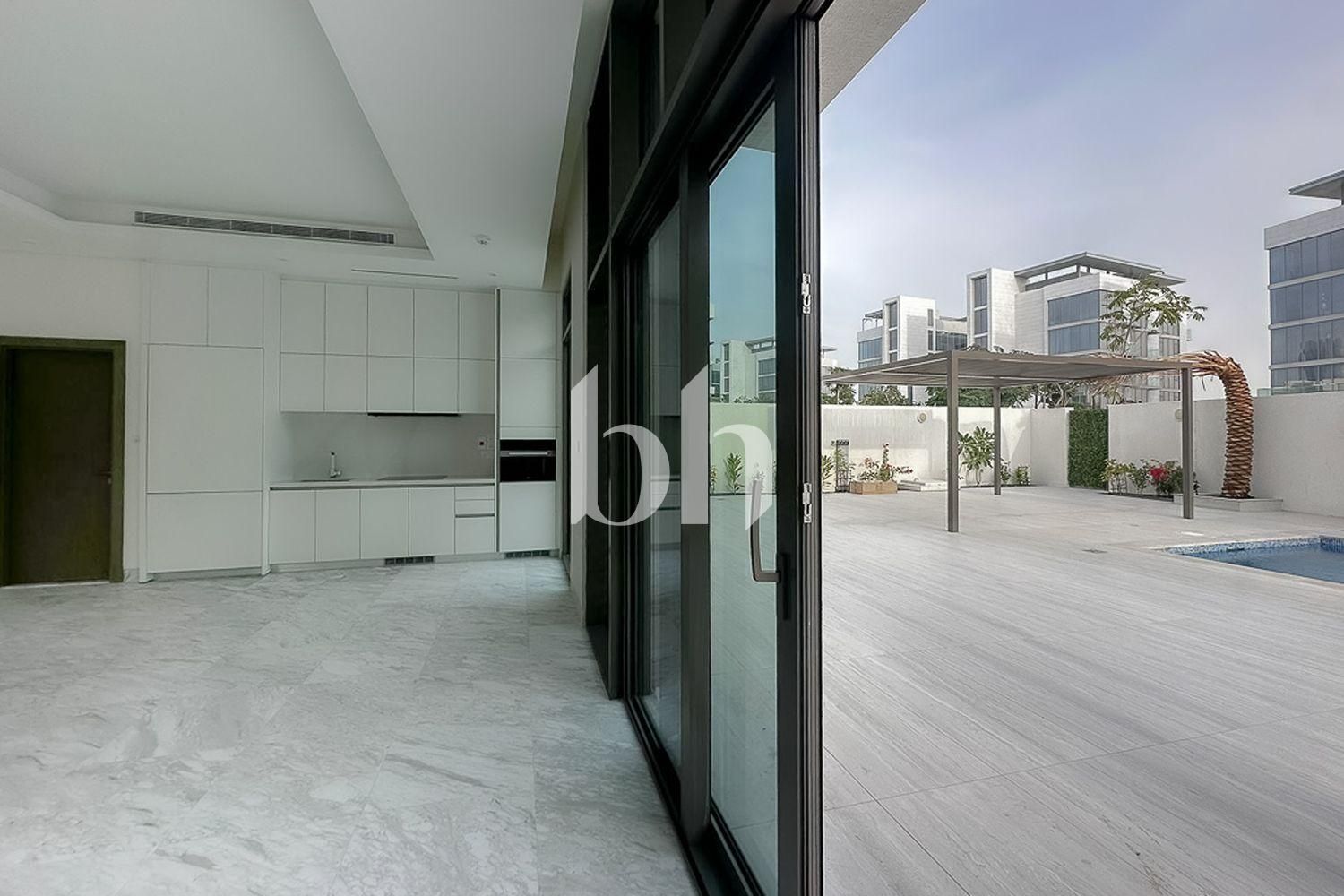Landscaped | Brand New | Multiple cheques