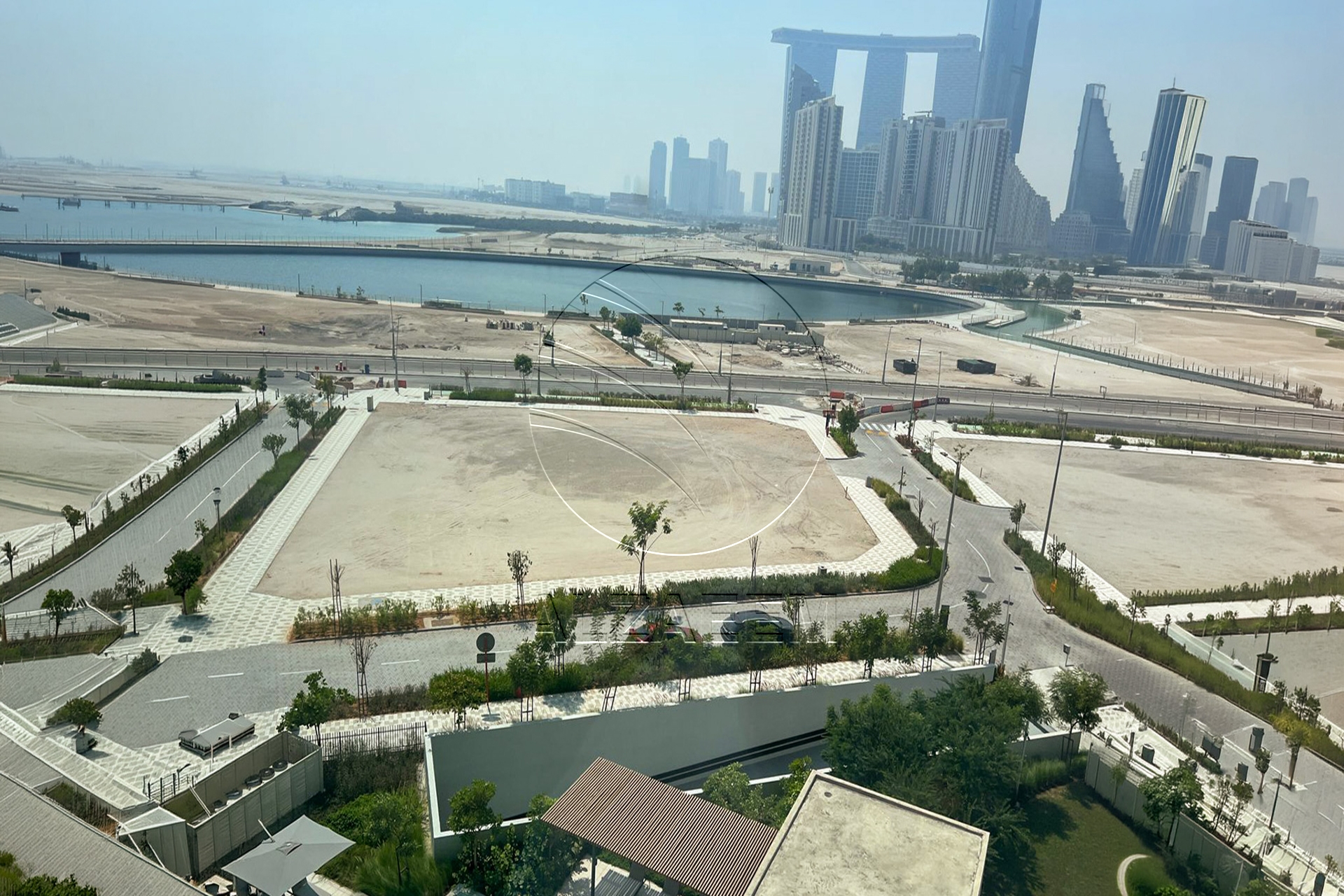 √ Sea View | Corner Unit with Balcony | VACANT √