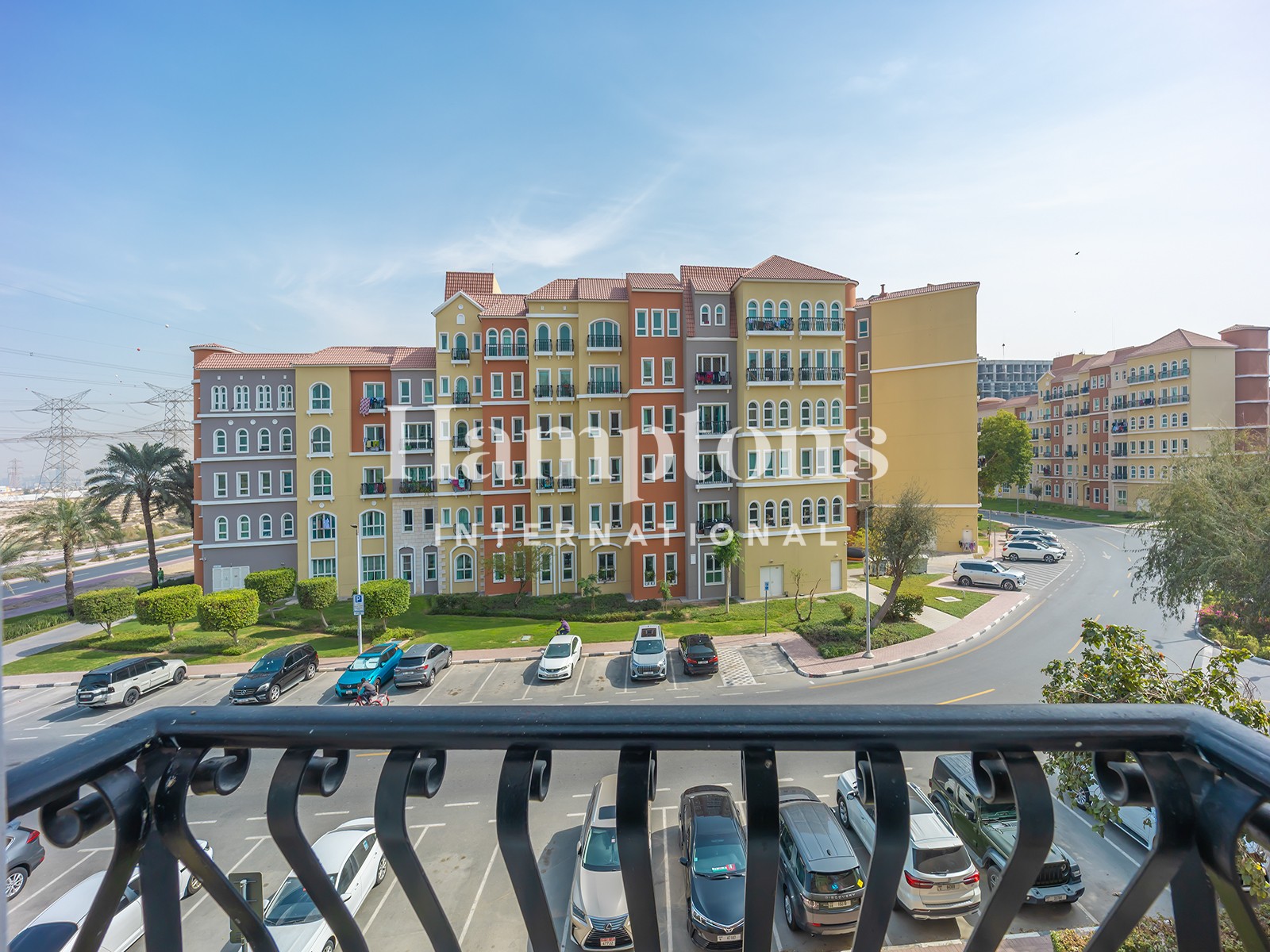 Ready to Move In | Unfurnished | Vastu NW