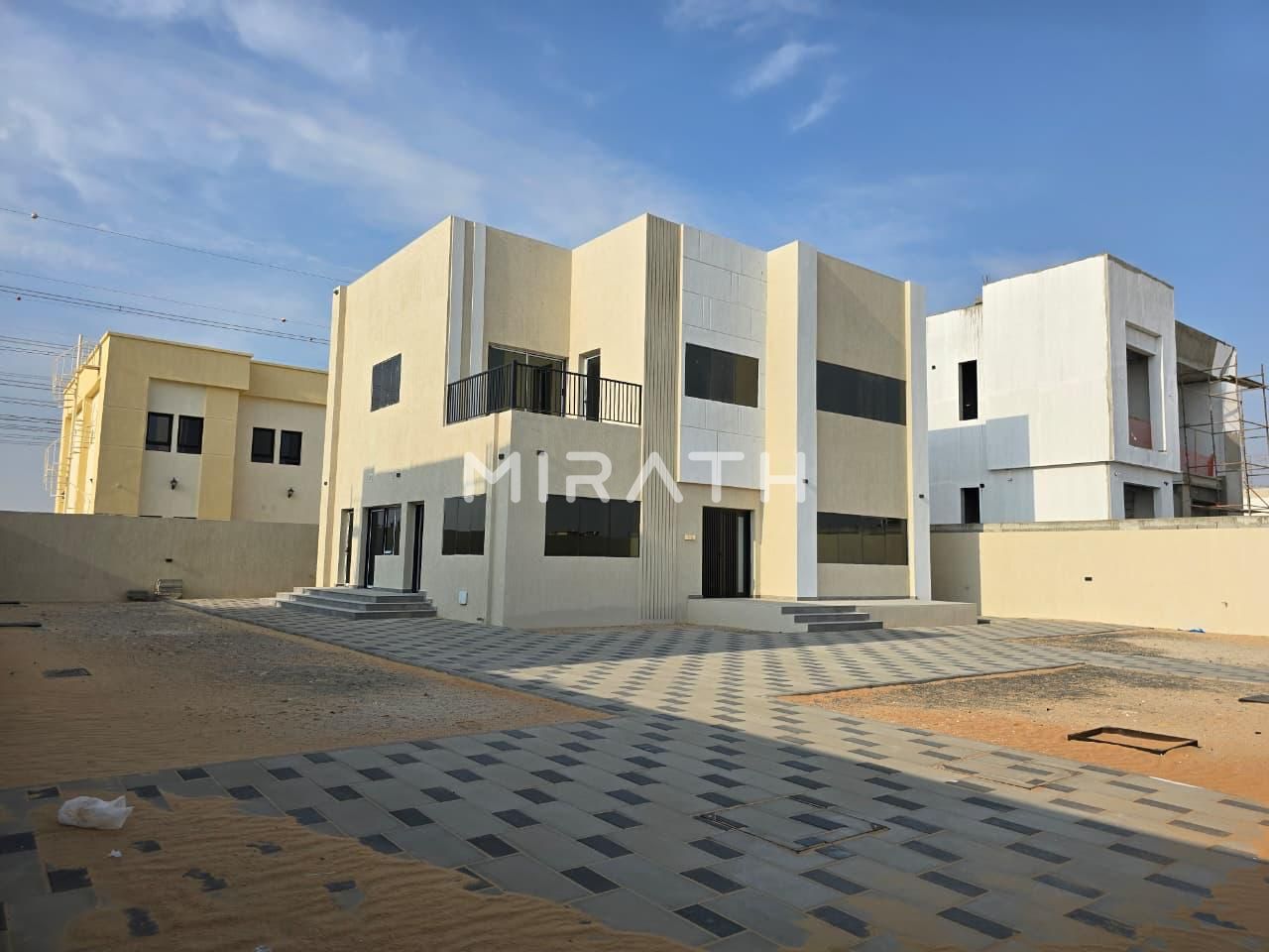 Stunning Independent Villa|Master Suites|Maid Room