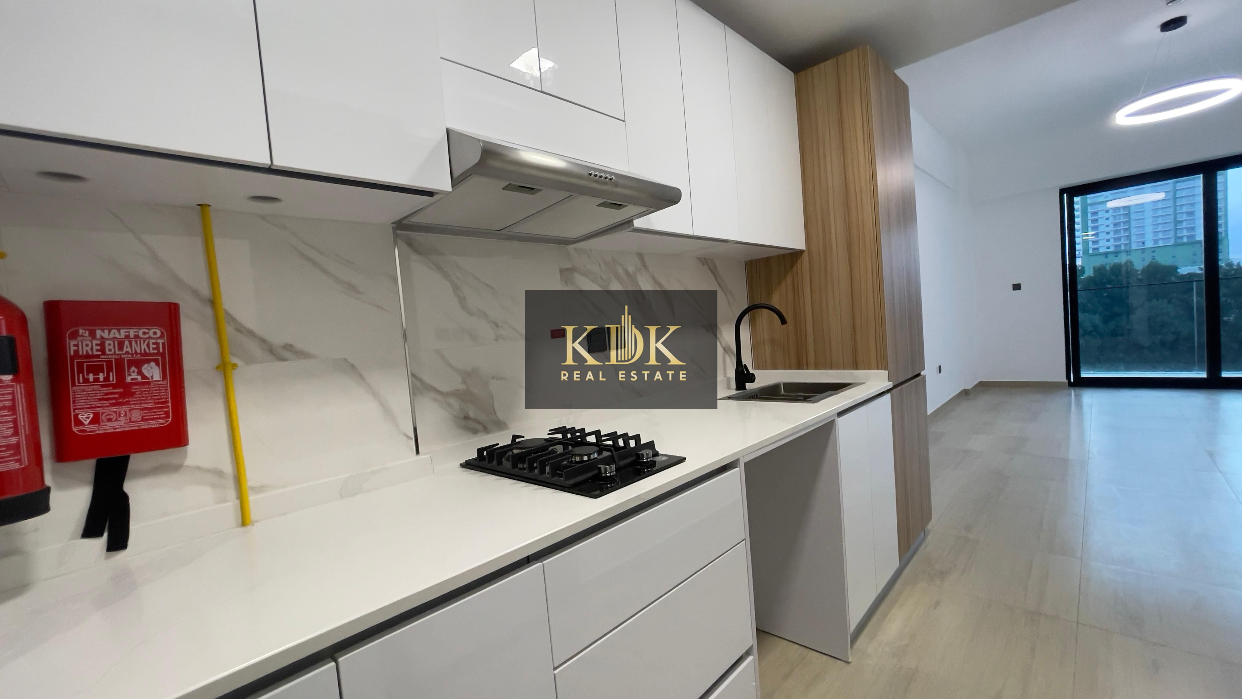 Fitted Kitchen | Pool View | Prime Location