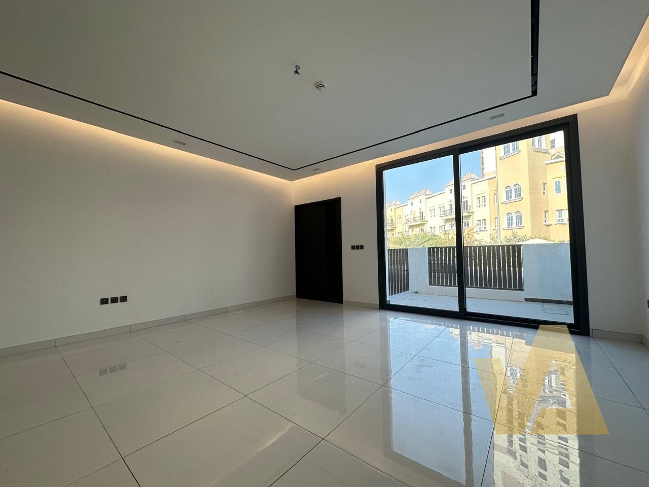 Amazing | Fully modern | 4bhk | with pool