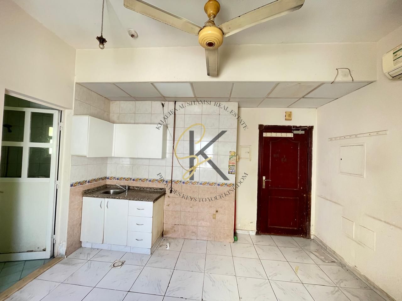Spacious Unfurnished Studio Apartment for Rent | Prime Muwailah, Sharjah | 440 Sqft | All Amenities Included