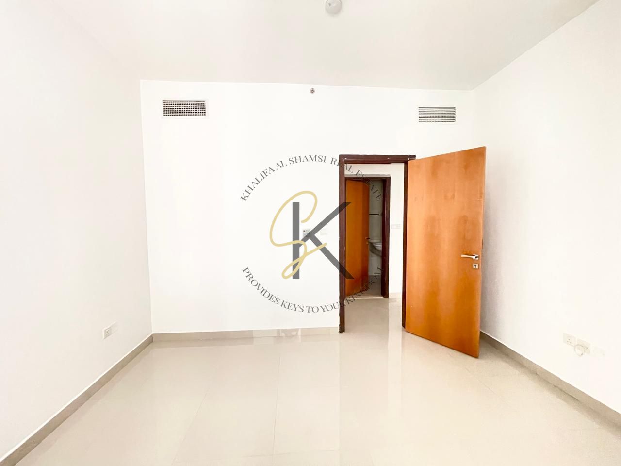 Spacious Unfurnished 1BHK with 2 Washrooms, Balcony & Dedicated Parking | Prime Muwailah Commercial, Sharjah | 940 Sqft | All Amenities