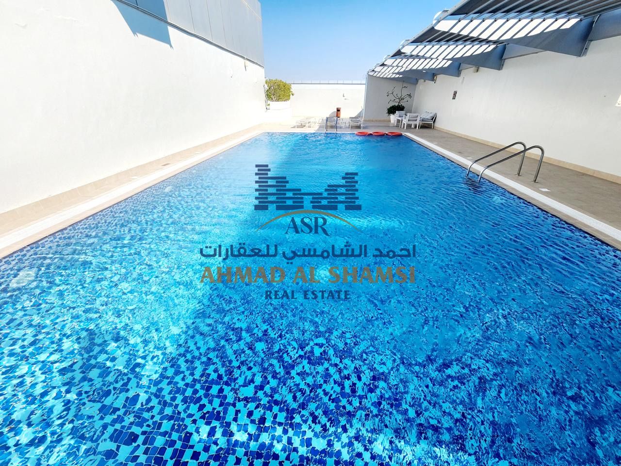 Luxurious 3BHK with 2 balcony’s || Parking || Maid room With Washroom || GYM And Pool || easy access to Dubai