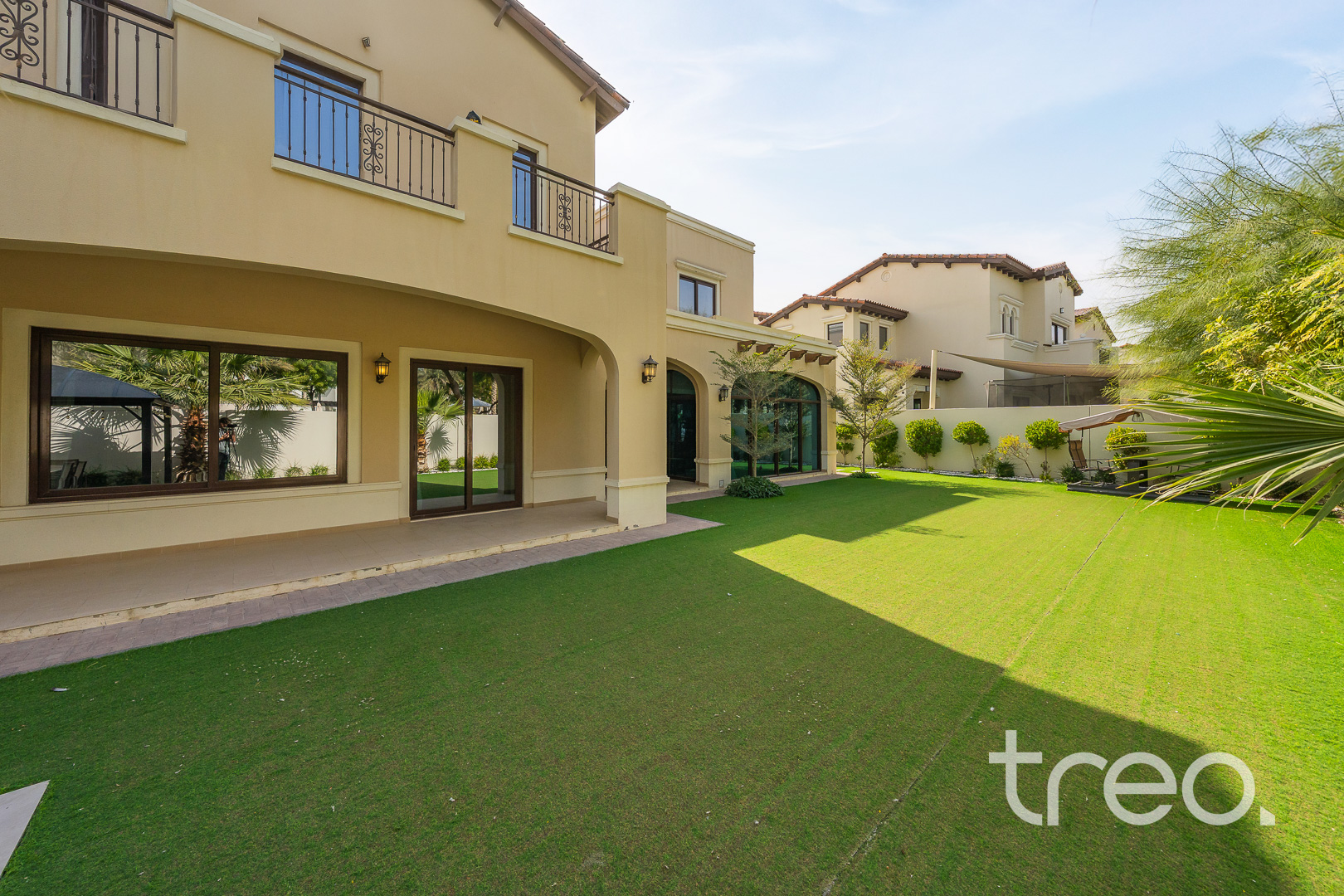 Fully Furnished | Single Row | Pool Backing