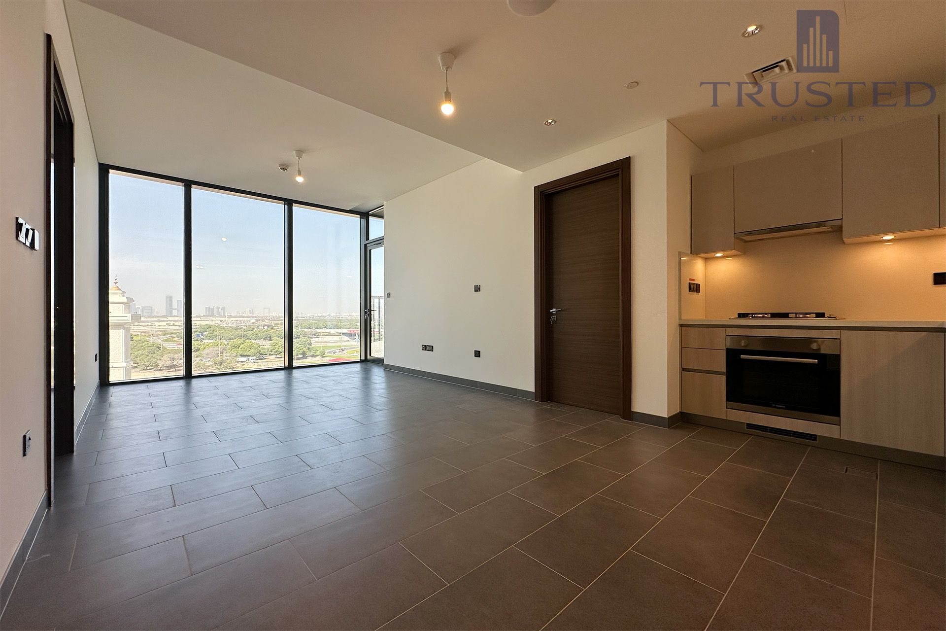 Huge Layout | 2BR | Luxury View