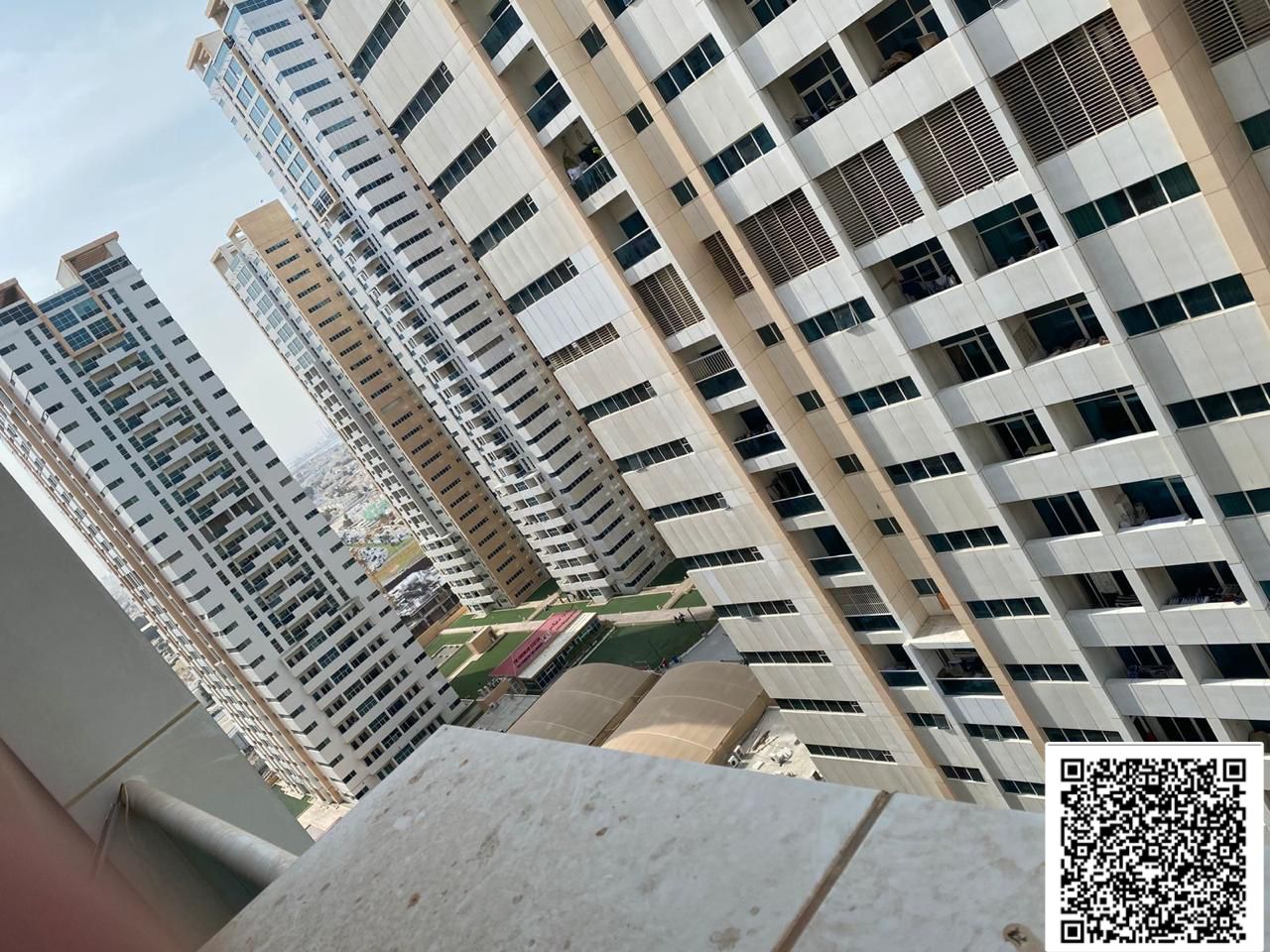 Two-bedroom apartment with a living room for sale in alrashidyia 3