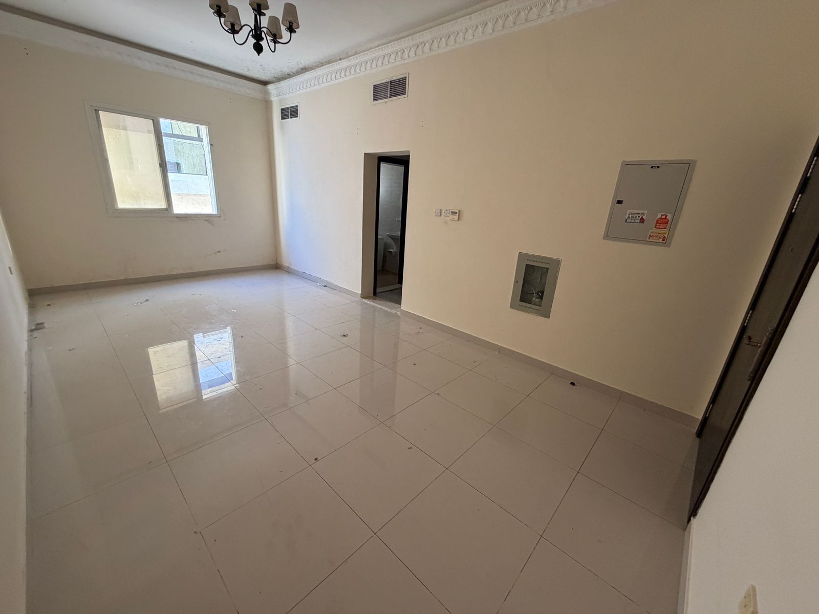 Beautiful studios are now available at excellent prices, with spacious layouts, fully separate kitchens, and free maintenance.