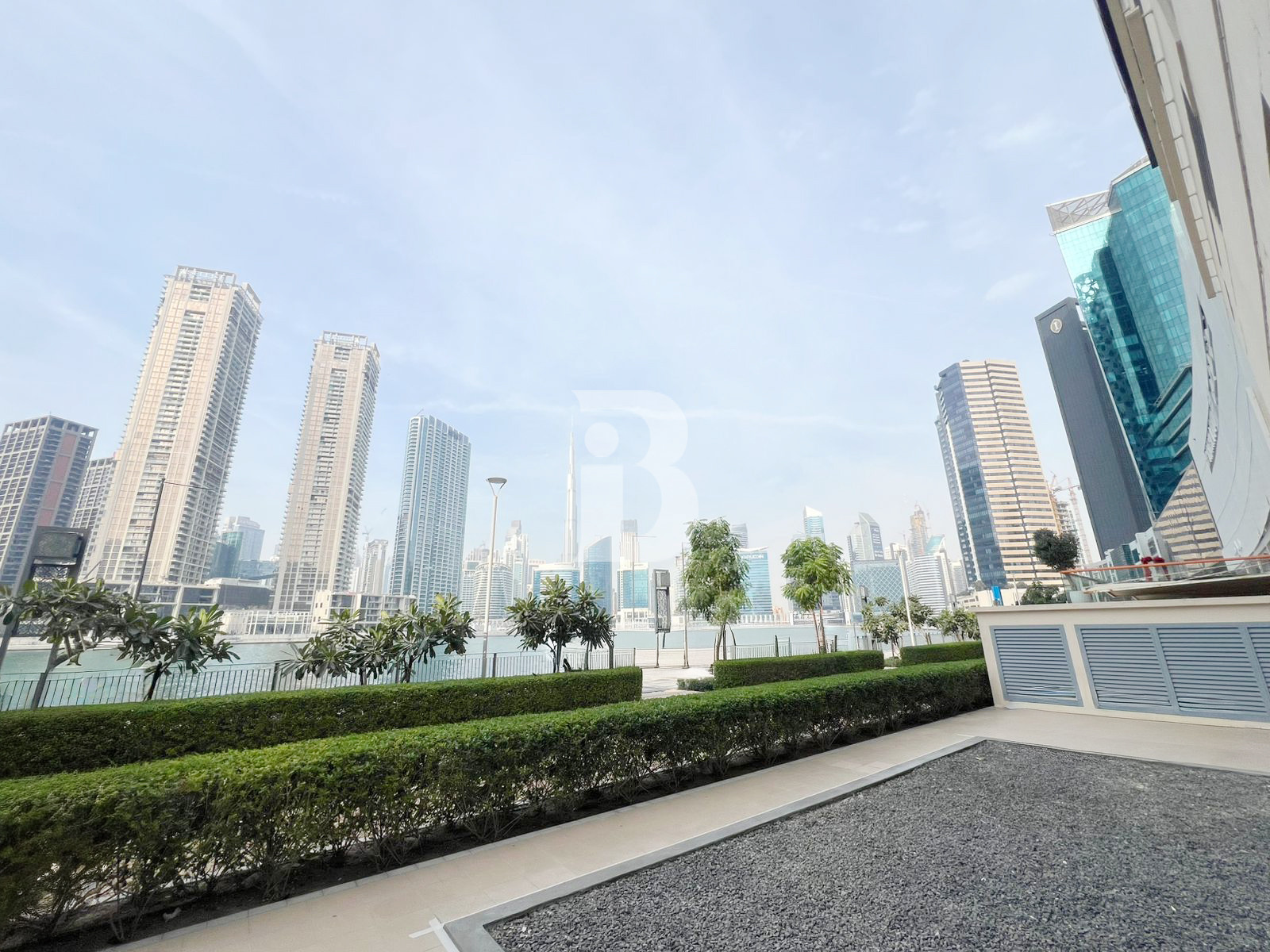 Fitted Shop | Full Burj View | Vacant