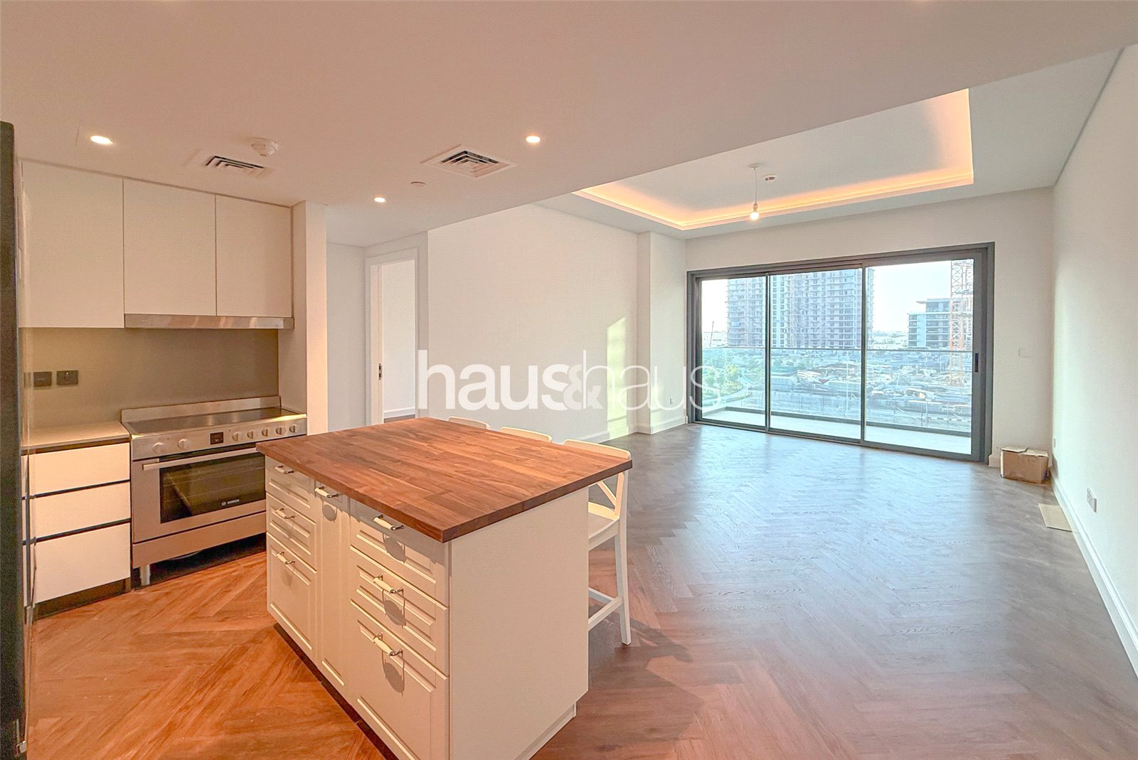 Upgraded | Park - Pool View | Spacious | Exclusive