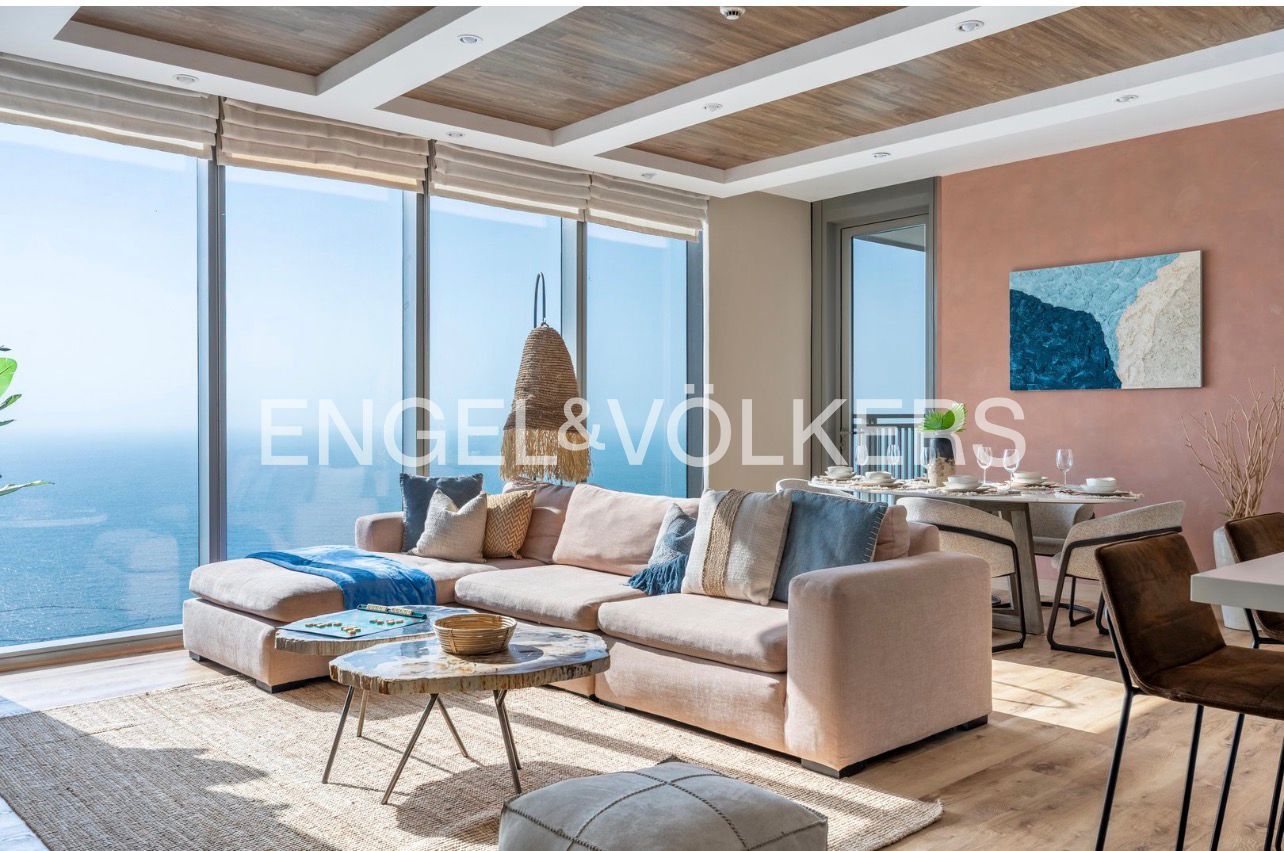 Sea View | Fully Upgraded | Fully Furnished