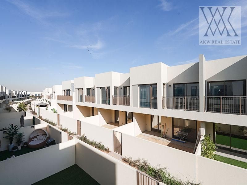 INVESTOR'S DEAL | VACANT SOON | CLOSE TO POOL