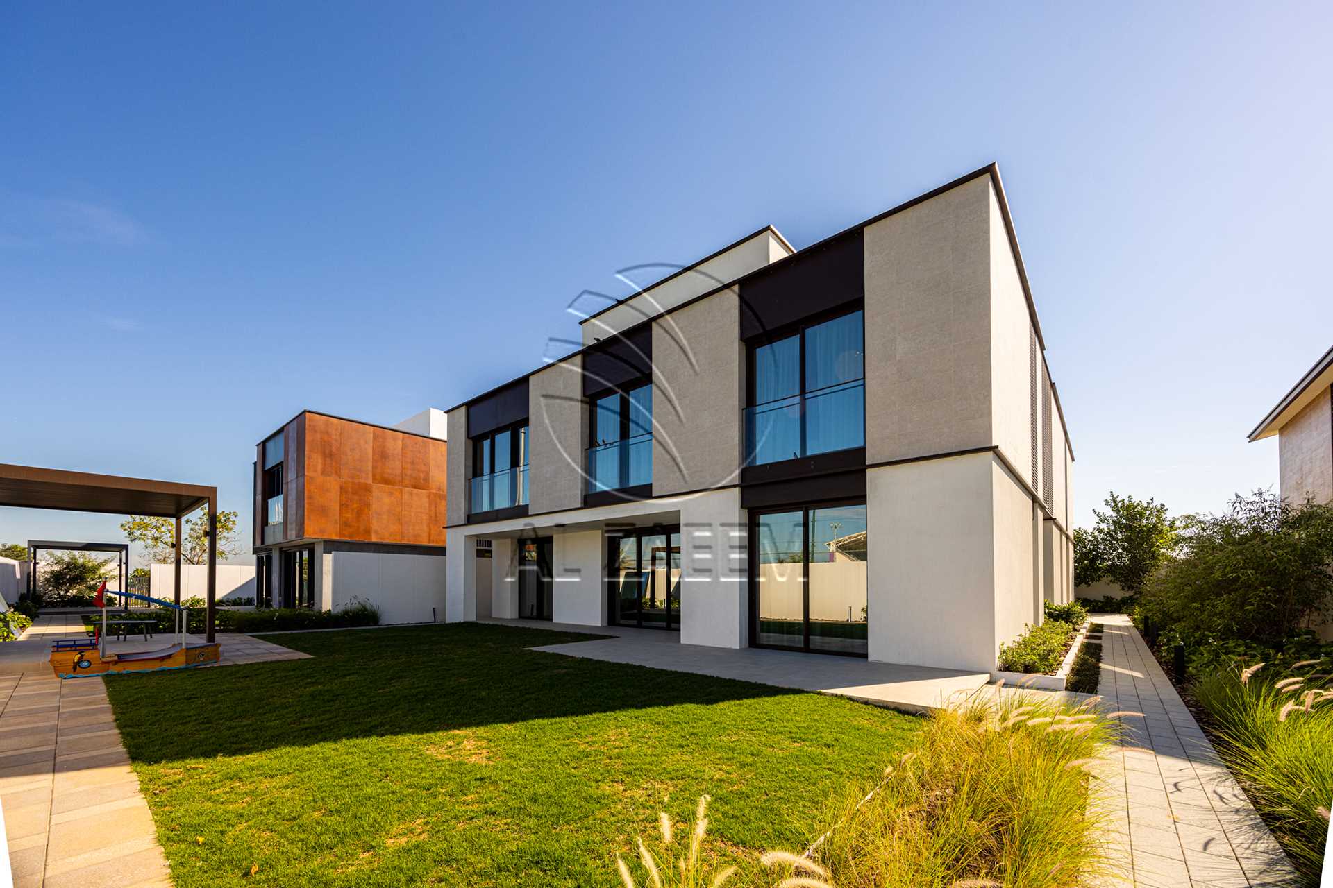 √ Single Row Villa with POD | Premium Finishing √