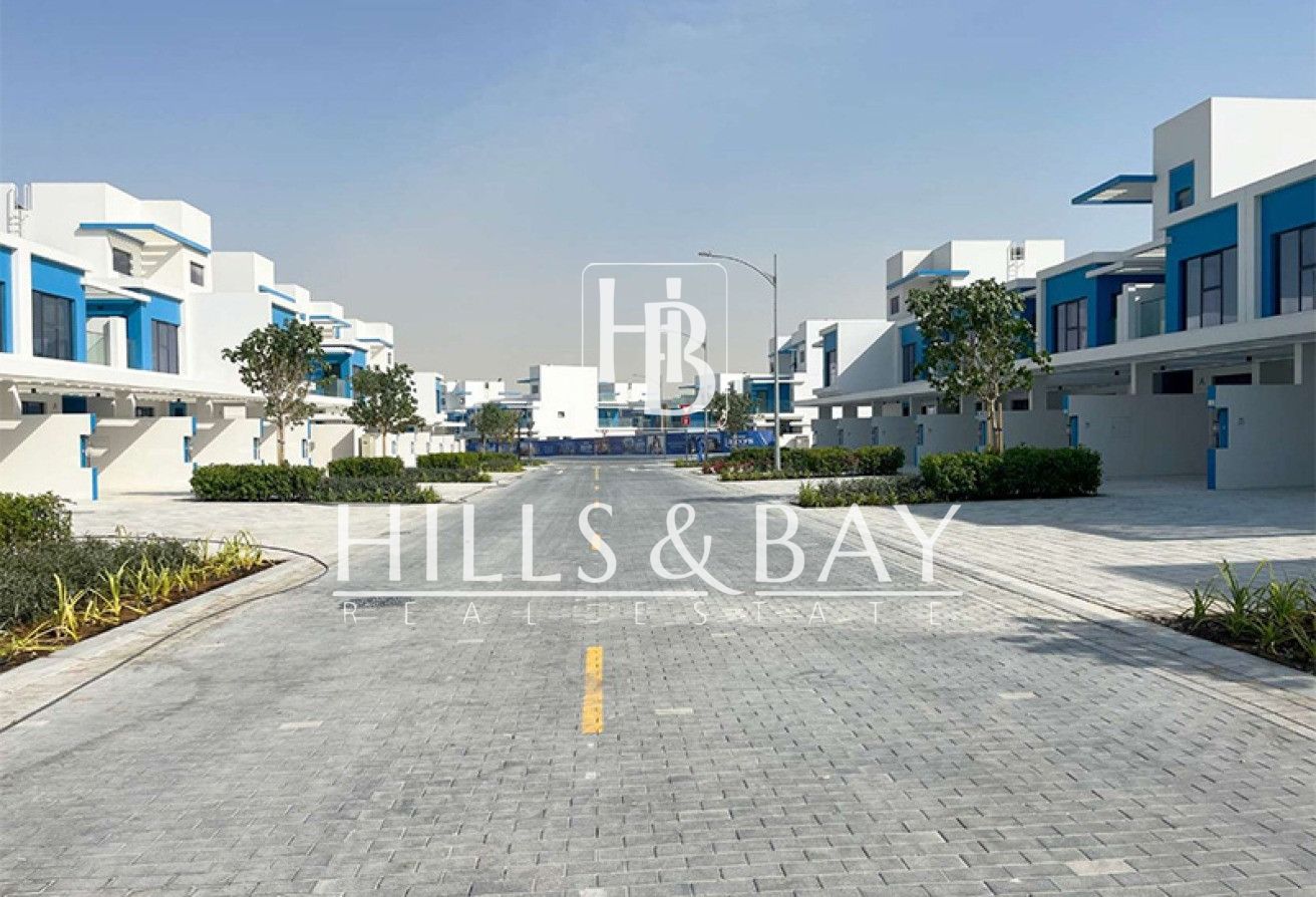 Santorini DAMAC Lagoons | 4BR Units Rent