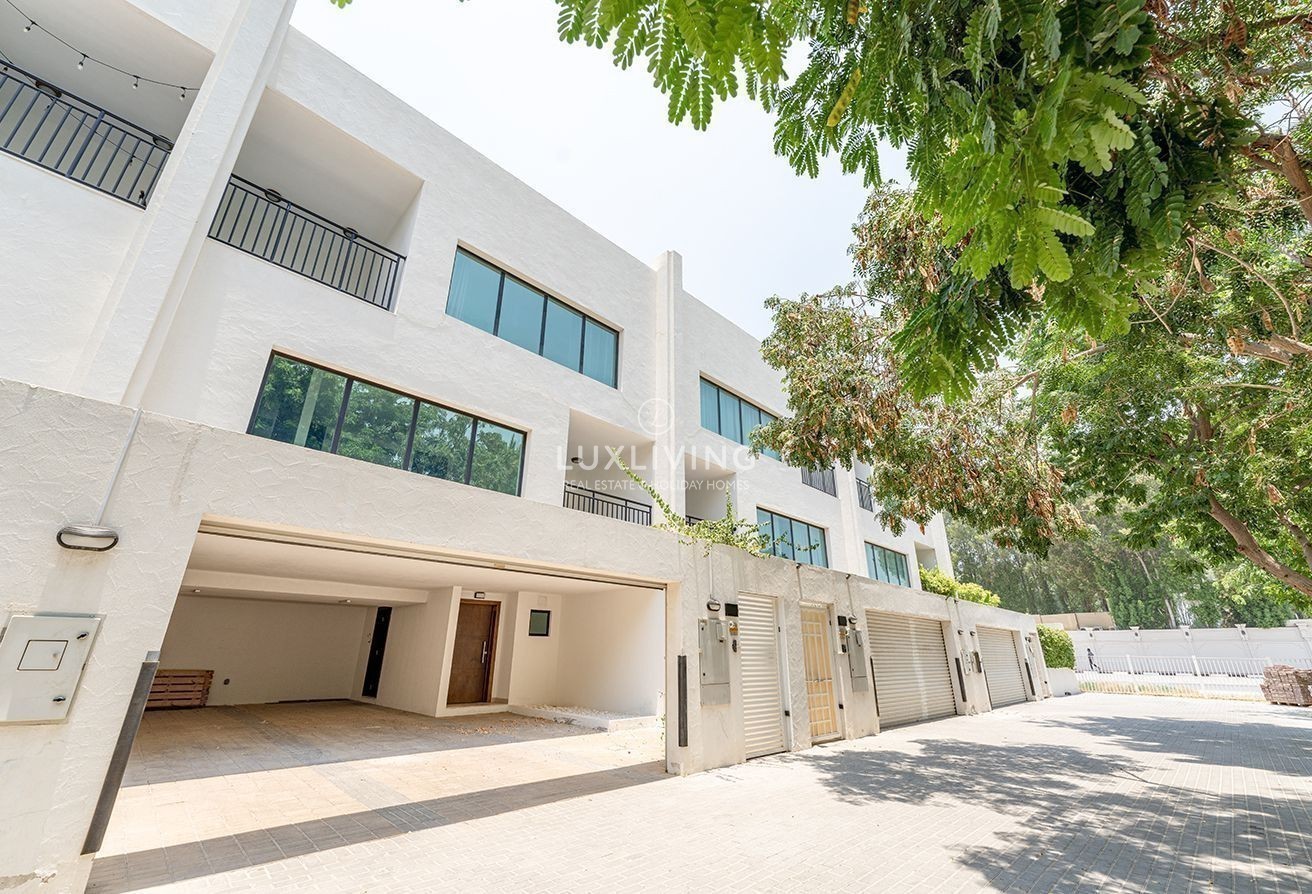 Upgraded Villa | Well-Located | Vacant