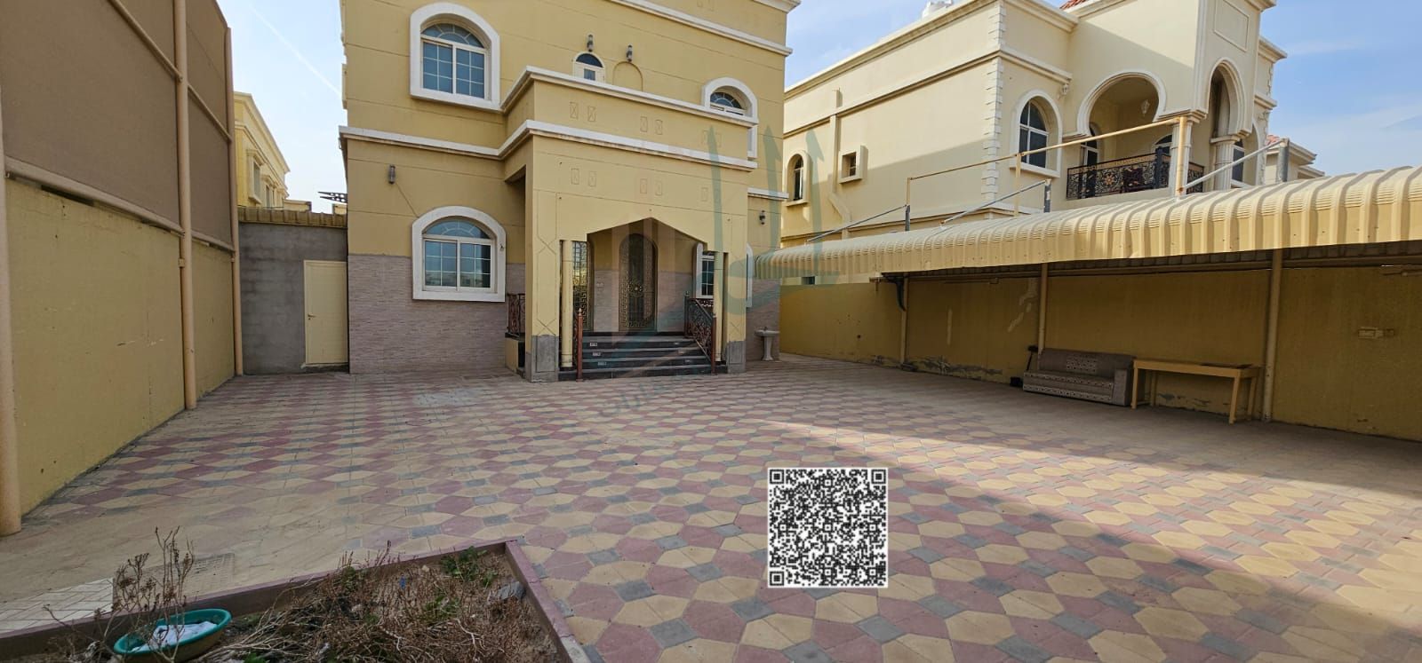Villa for Rent in Al Mowaihat 1 – Spacious Layout & Prime Location A well-sized villa ideal for families or shared accommodation, offering generous