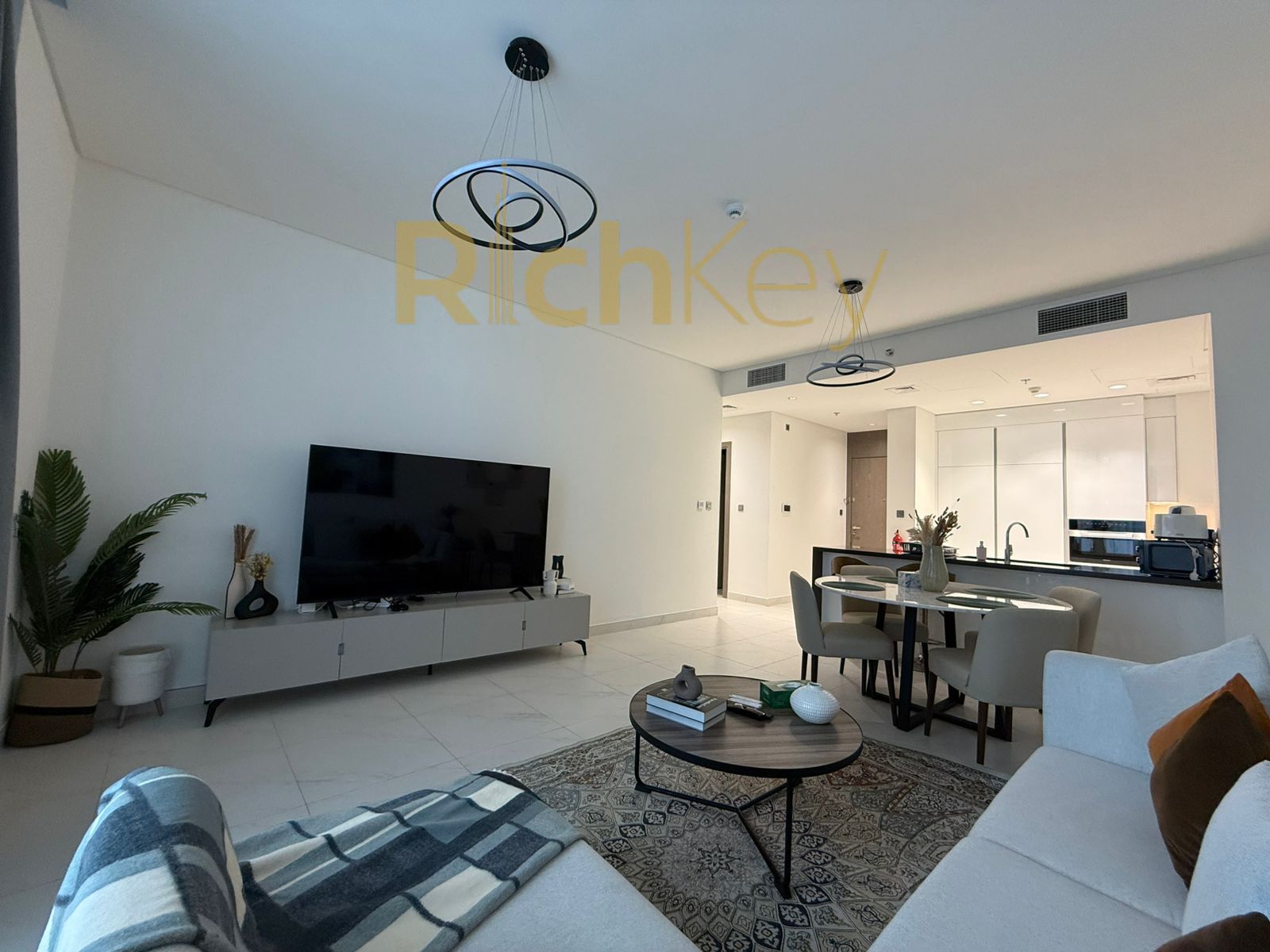 Spacious 2 BHK | Furnished | Ready To Move