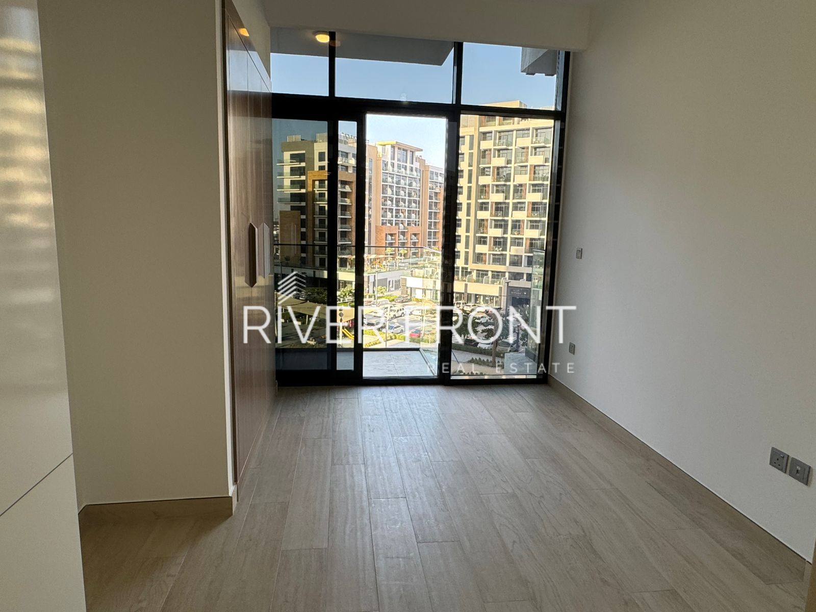 Pristine Studio | Ready to Move | Hot Deal
