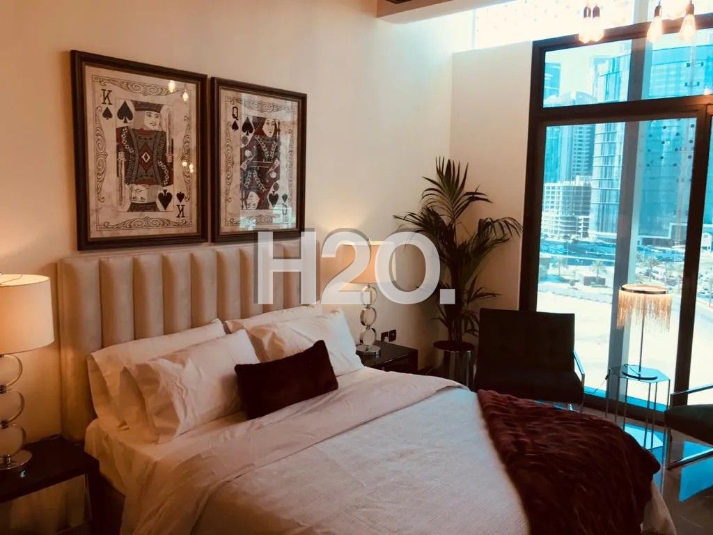 Semi Furnished | Brand New | Park View