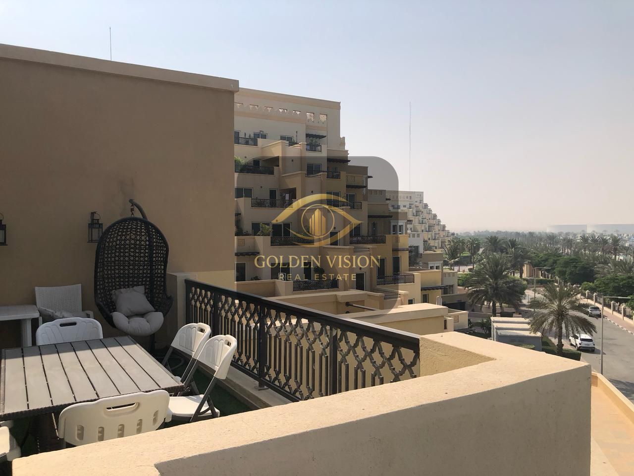 Nice 1 Bedroom Apartment Bab al Bahr