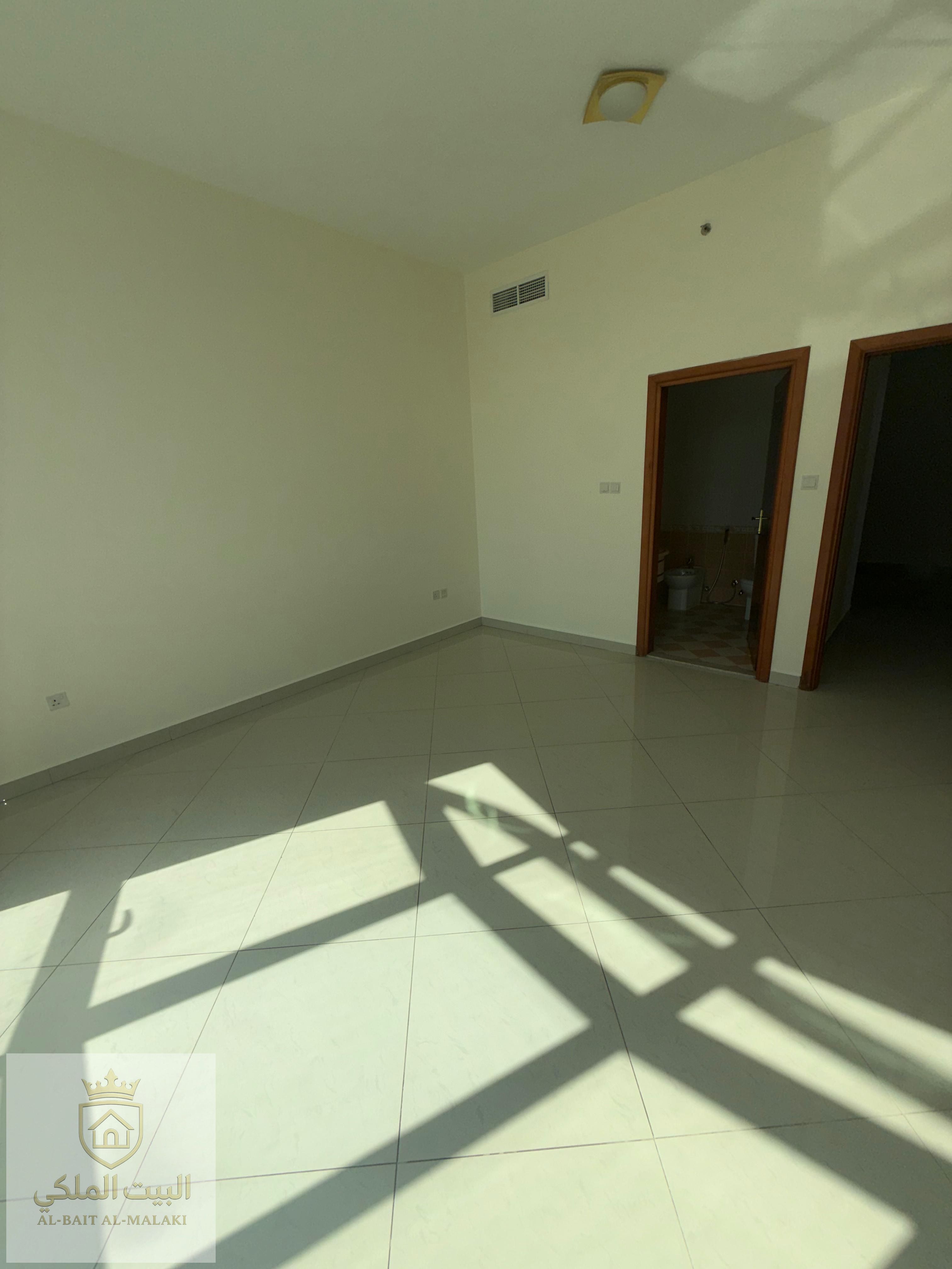 Al Majaz Street 1